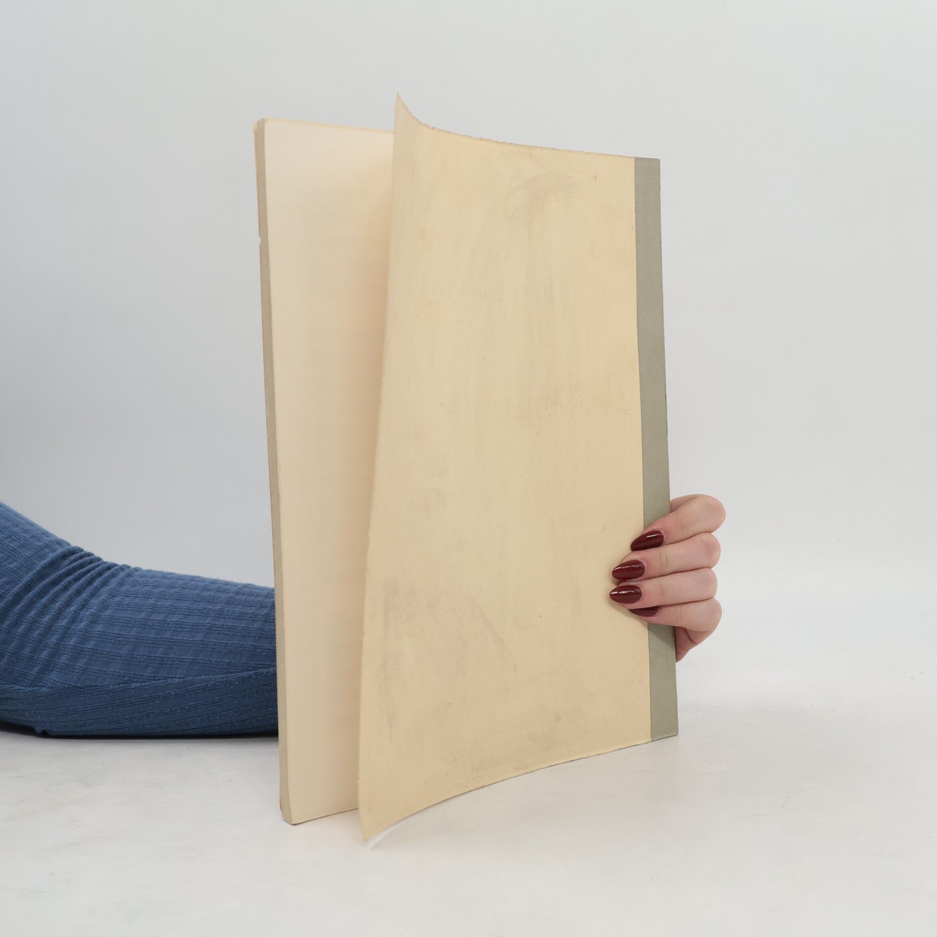 Mihovil Logar Suite de Valses