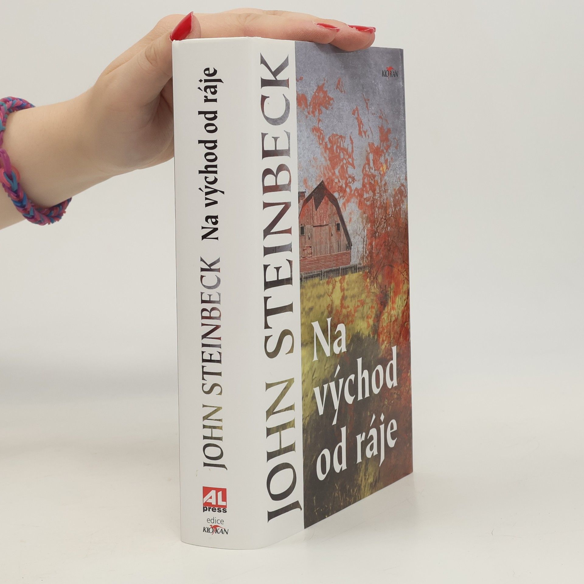 John Steinbeck Na východ od ráje