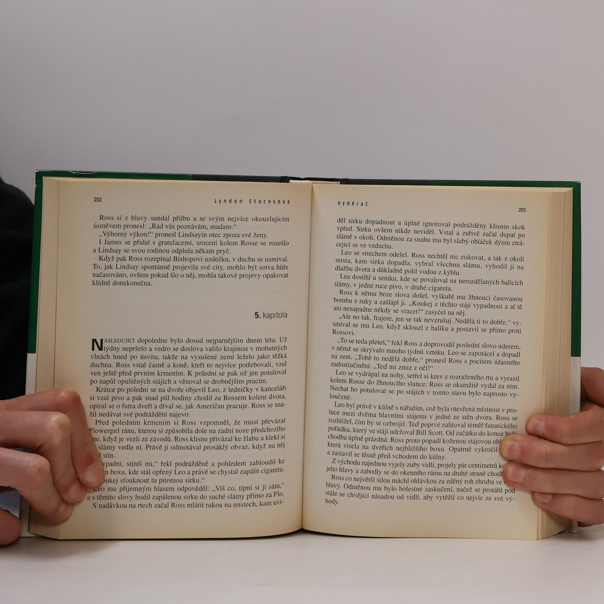 Jeffery Deaver Nejlepší světové čtení. V neustálé nejistotě. Vyděrač. Poslední slib. Modrá sféra