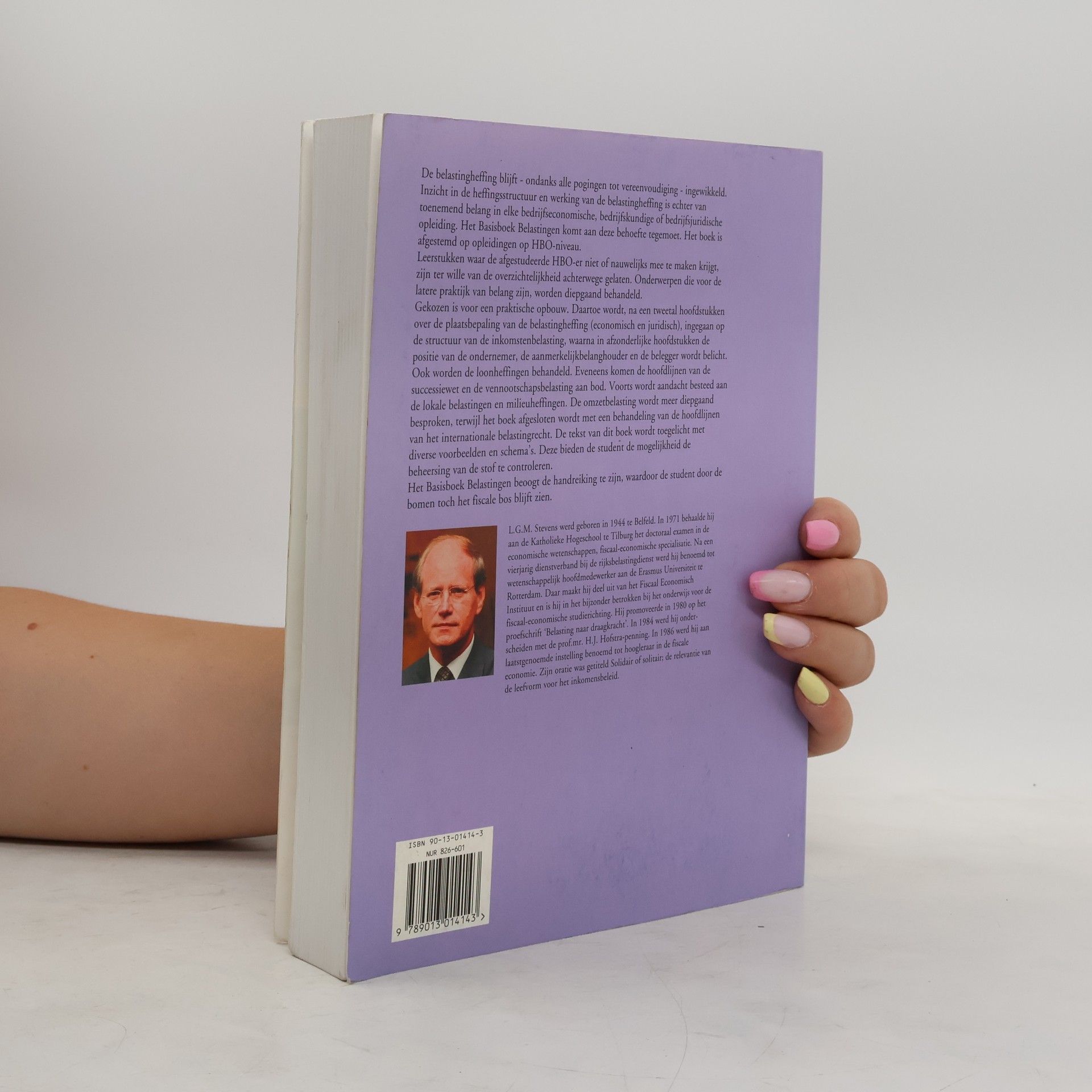 L.G.M. Stevens Basisboek Belastingen 2004/2005