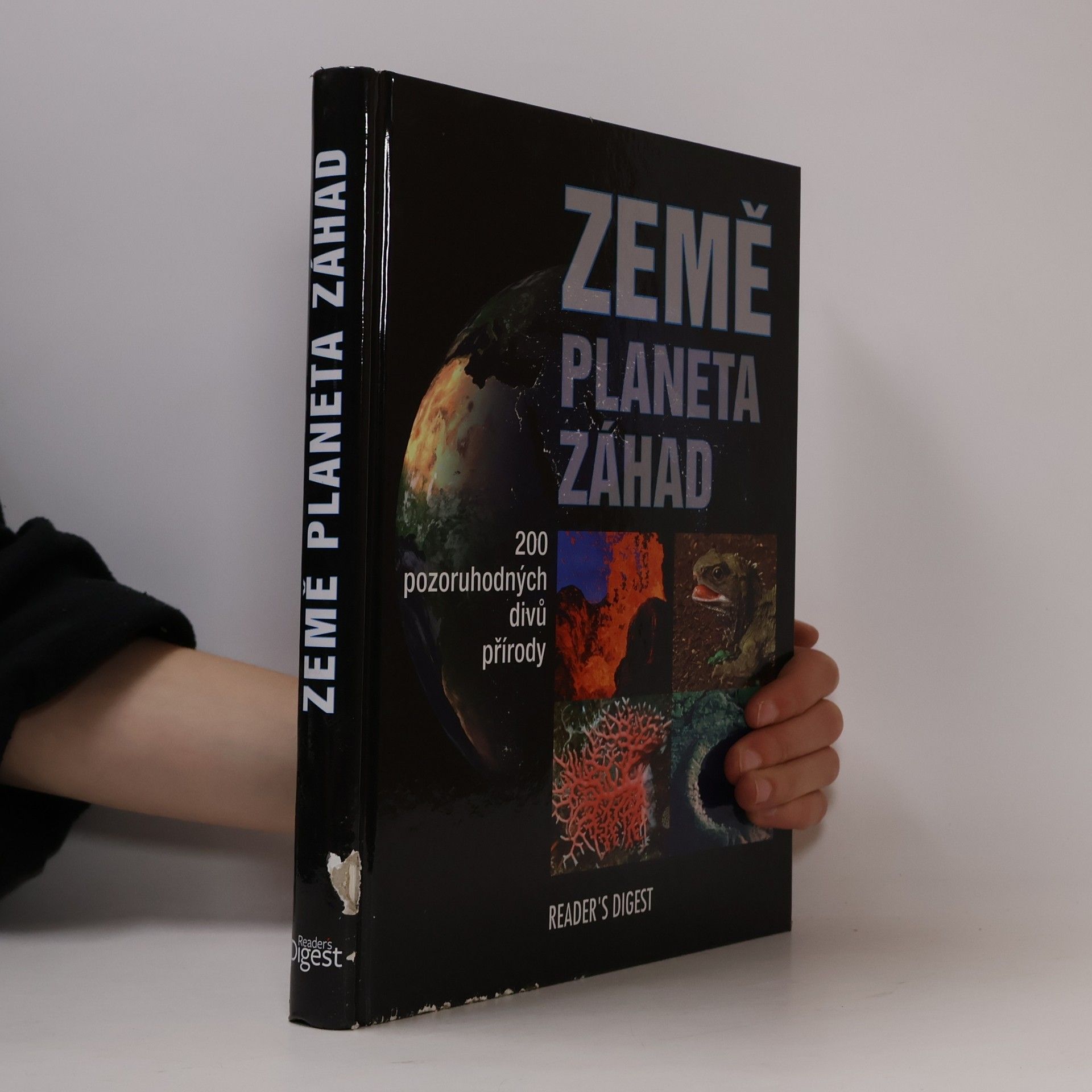 Britta Danger Země. Planeta záhad. 200 pozoruhodných divů přírody