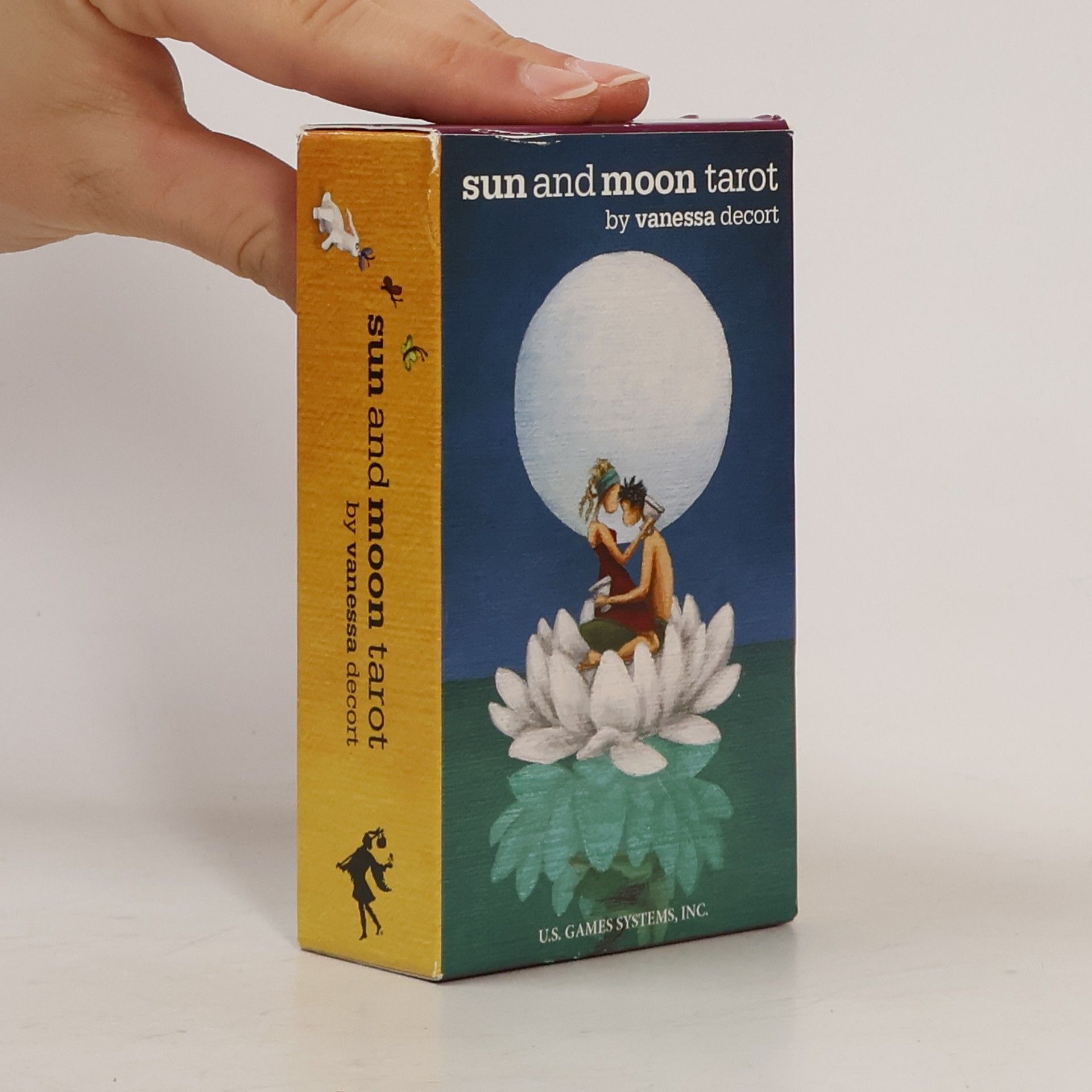 Vanessa Decort Sun and Moon Tarot