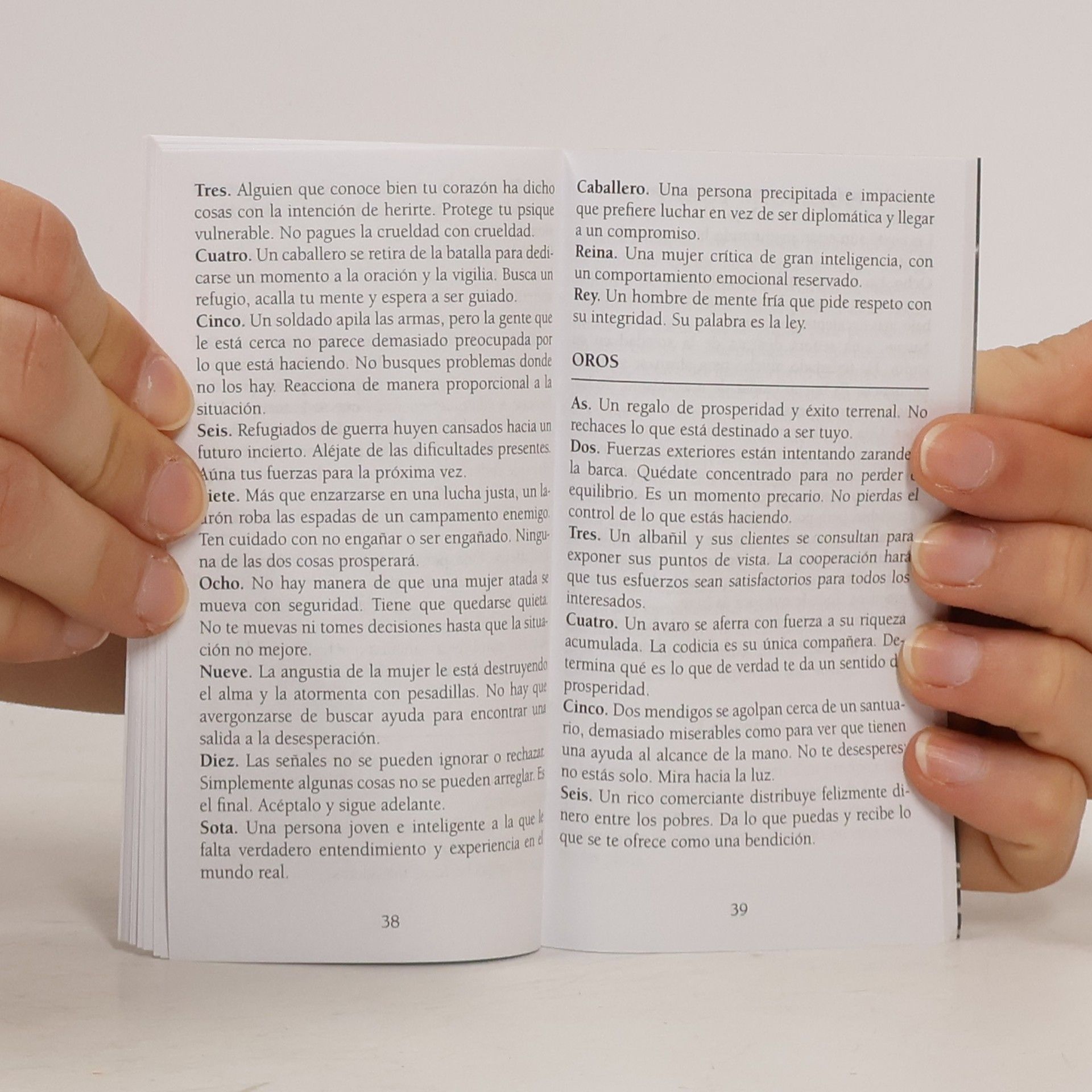Collectif d'auteurs Mystical Tarot