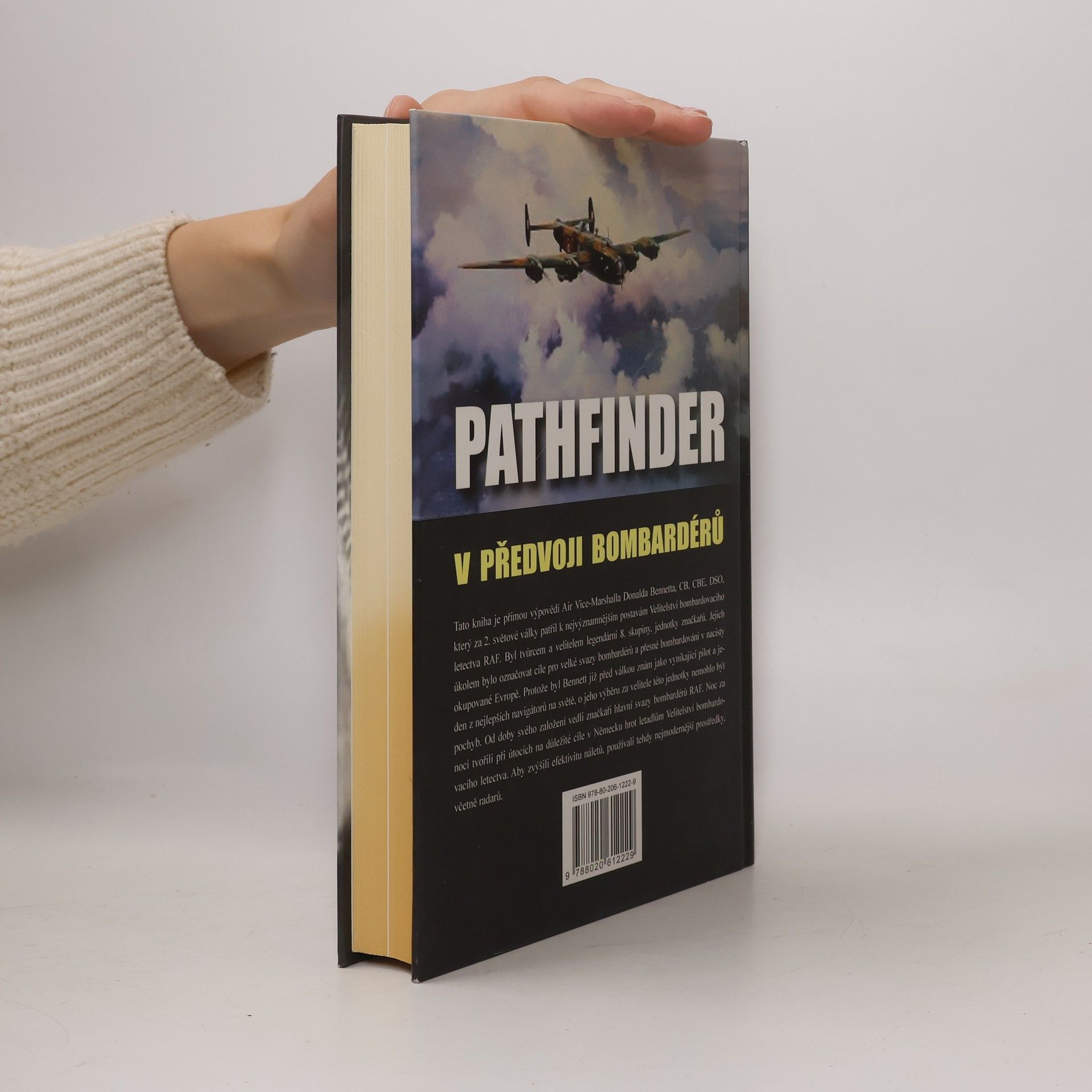 Donald Clifford Tyndall Bennett Pathfinder. V předvoji bombardérů