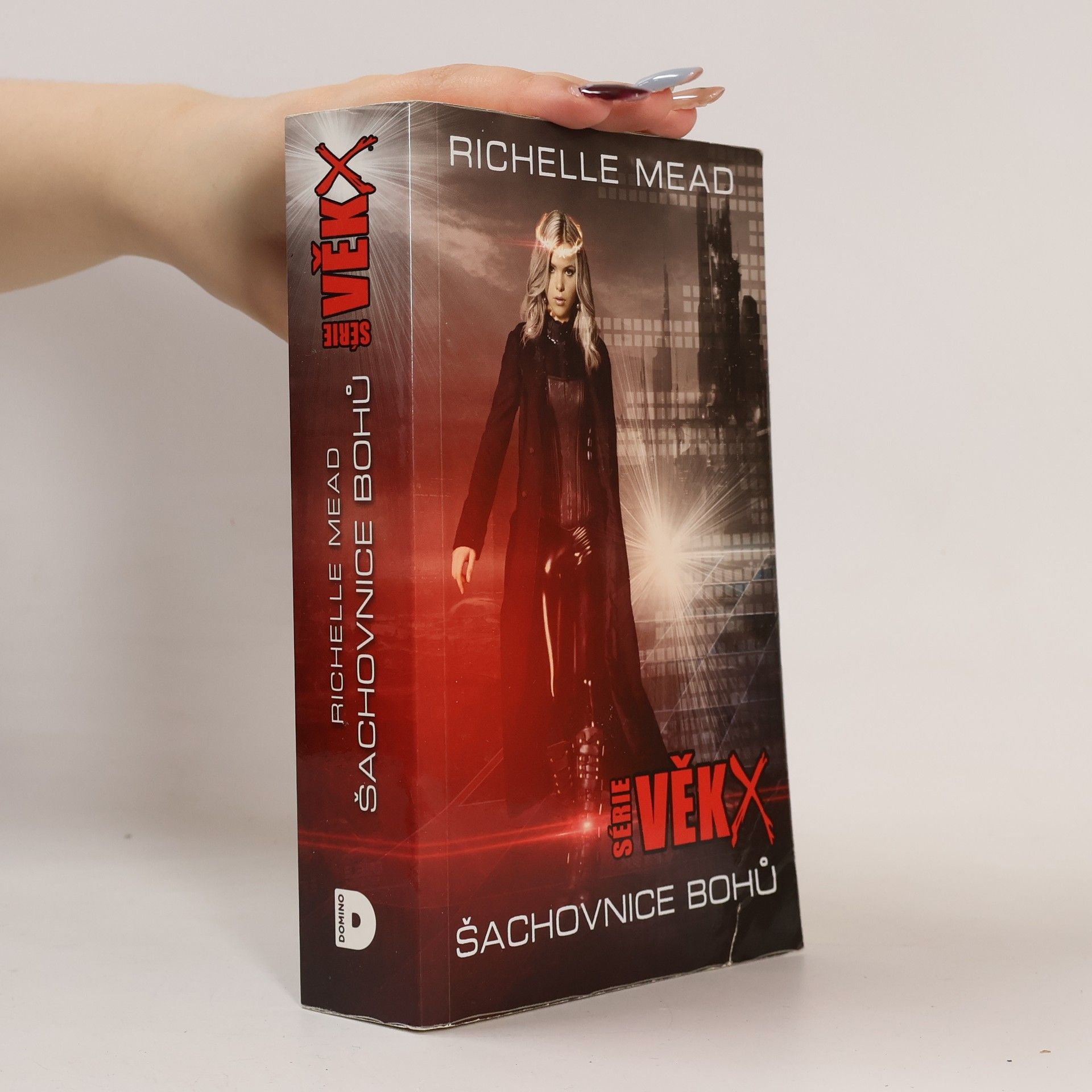 Richelle Mead Série Věk X. Šachovnice bohů