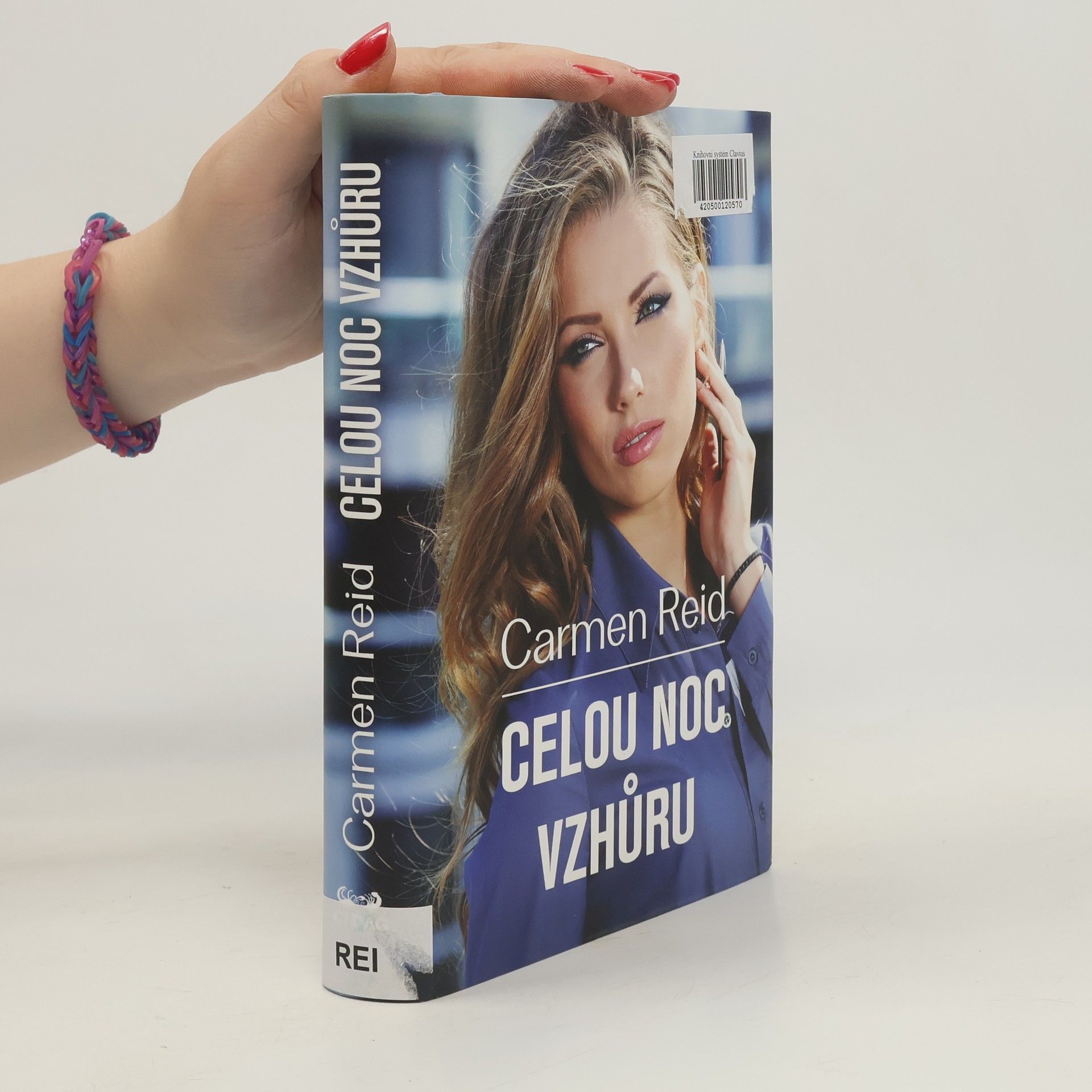 Carmen Reid Celou noc vzhůru