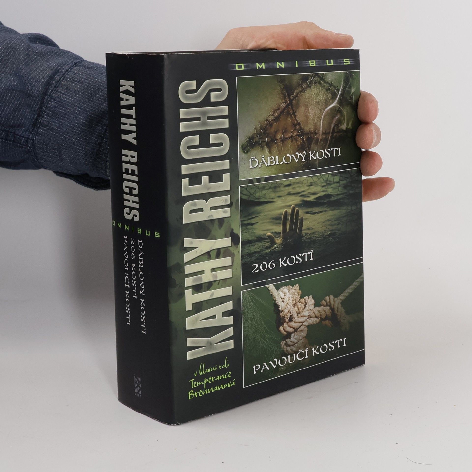 Kathy Reichs Ďáblovy kosti, 206 kostí, Pavoučí kosti