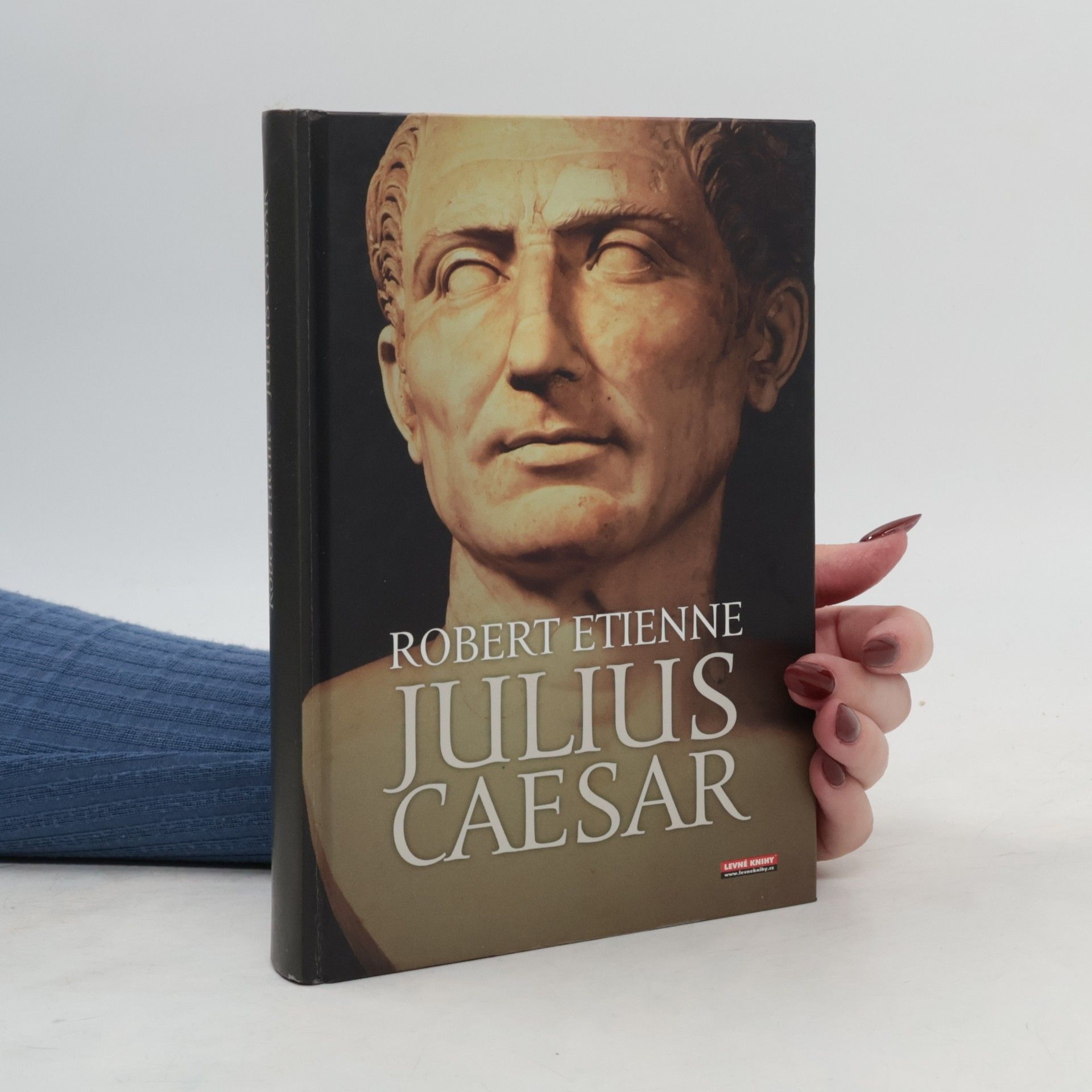 Robert Étienne Julius Caesar
