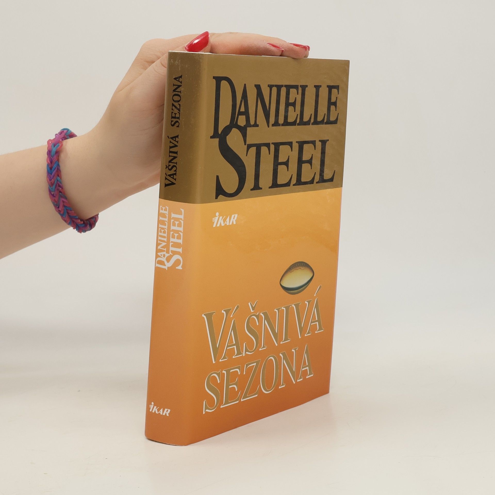 Danielle Steel Vášnivá sezona