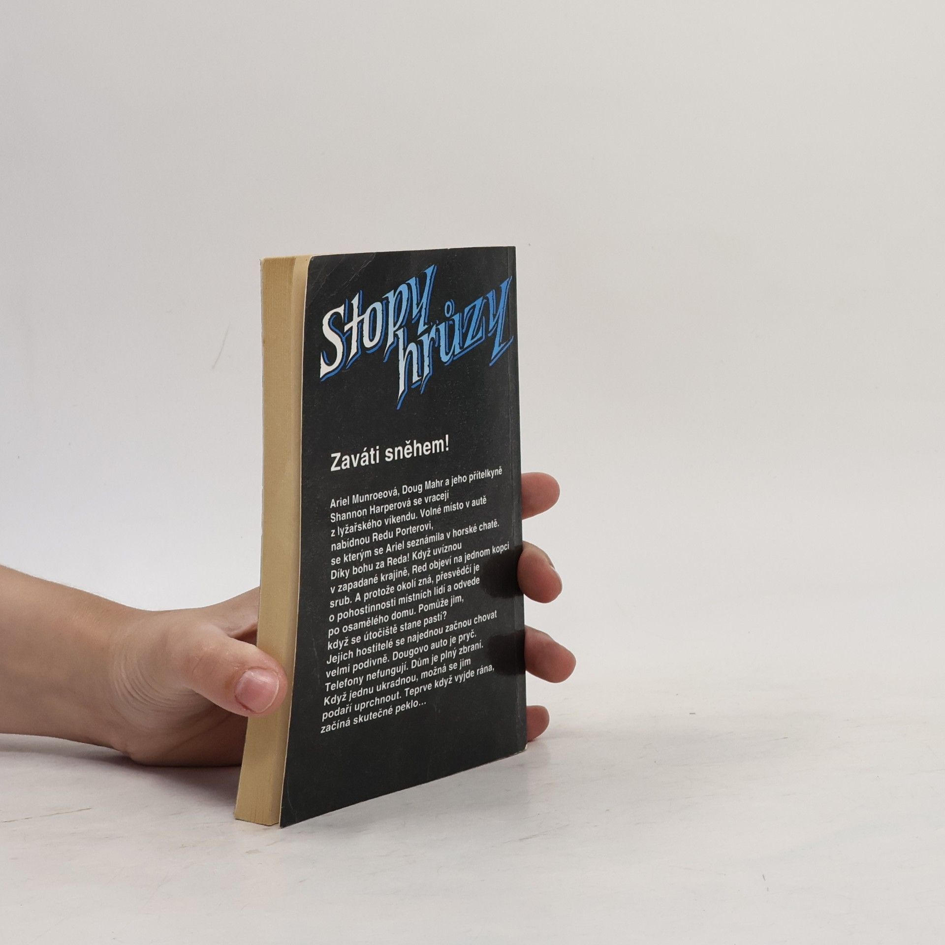 R. L. Stine Víkend na lyžích. Stopy hrůzy 32
