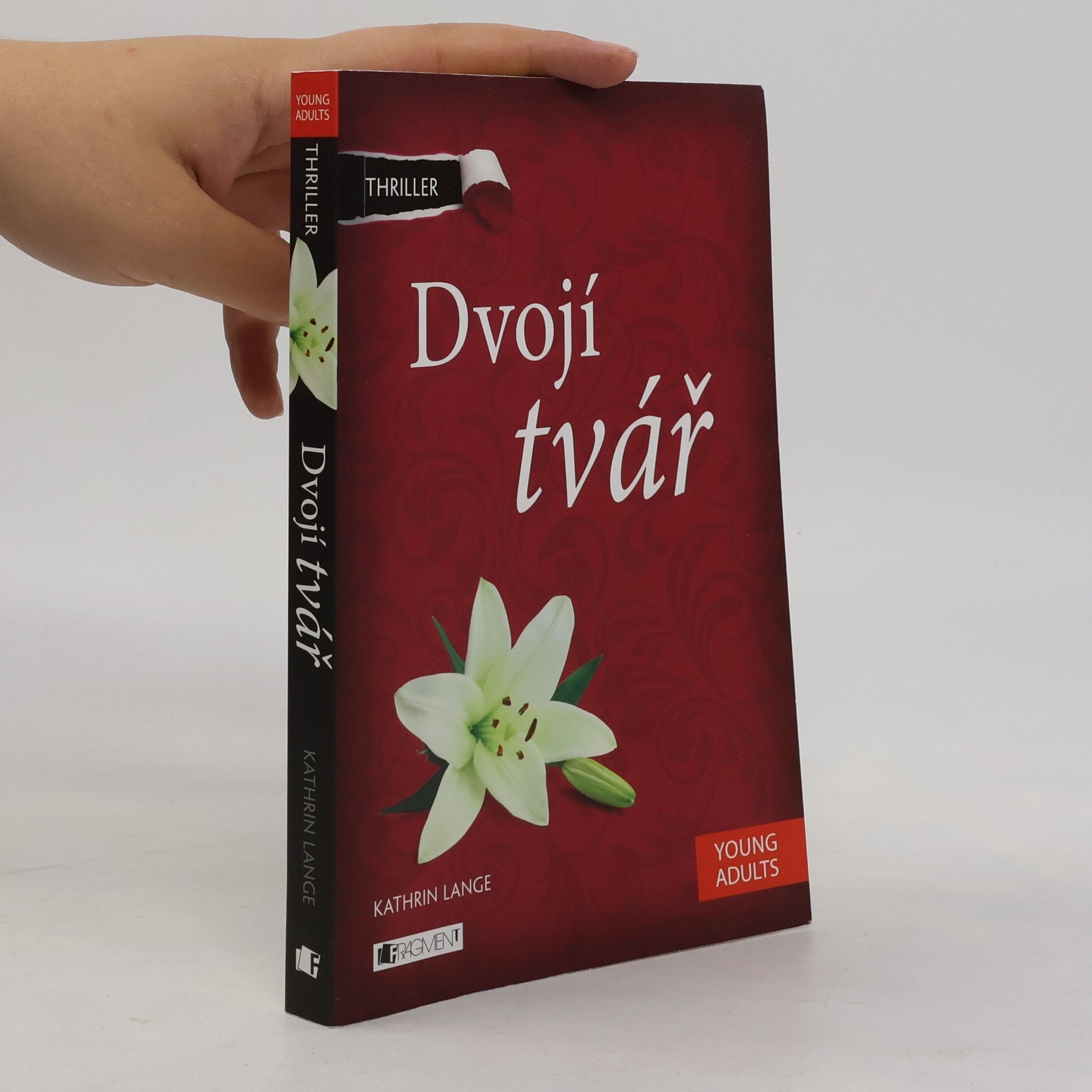 Kathrin Lange Dvojí tvář