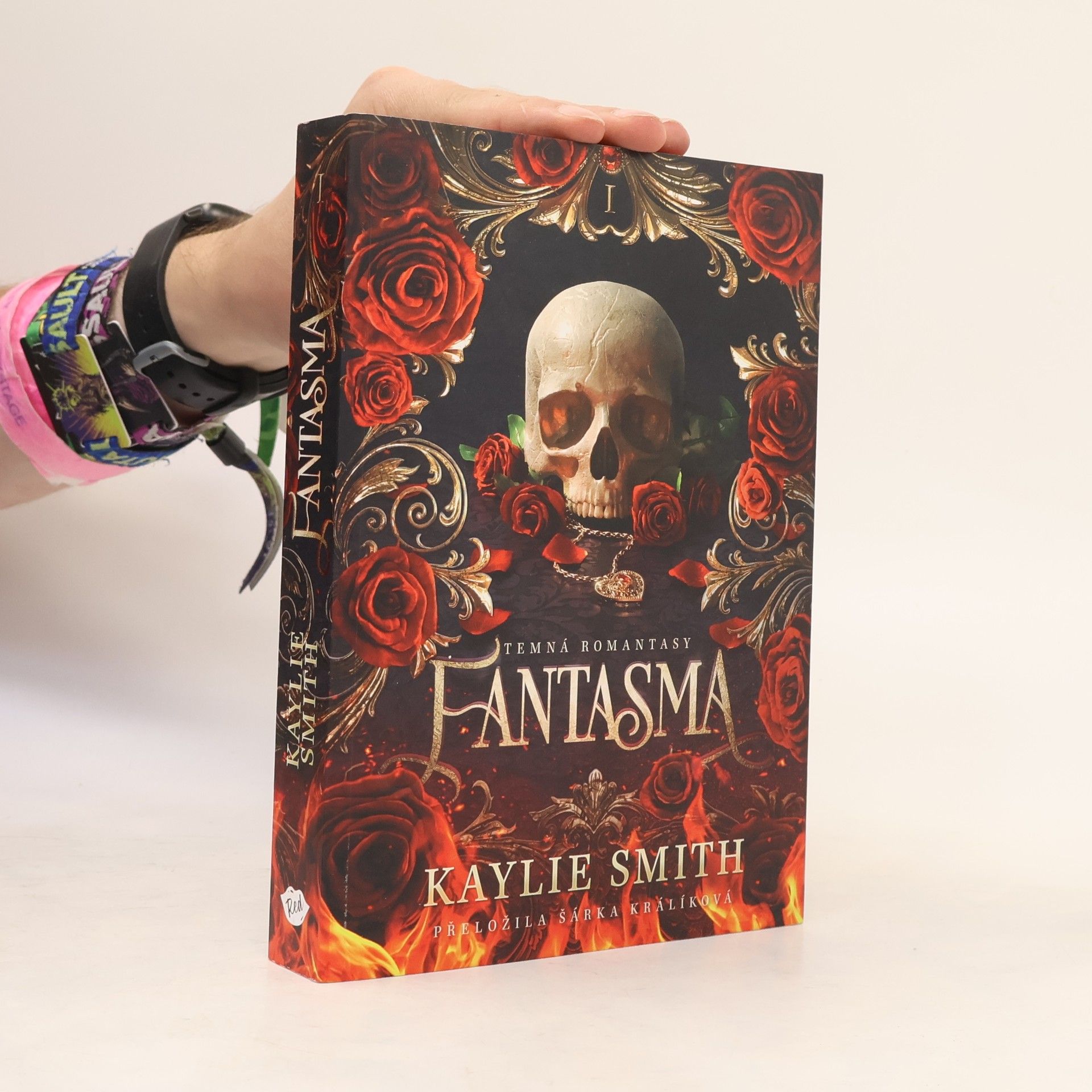 Kaylie Smith Hříšné hry. První díl, Fantasma