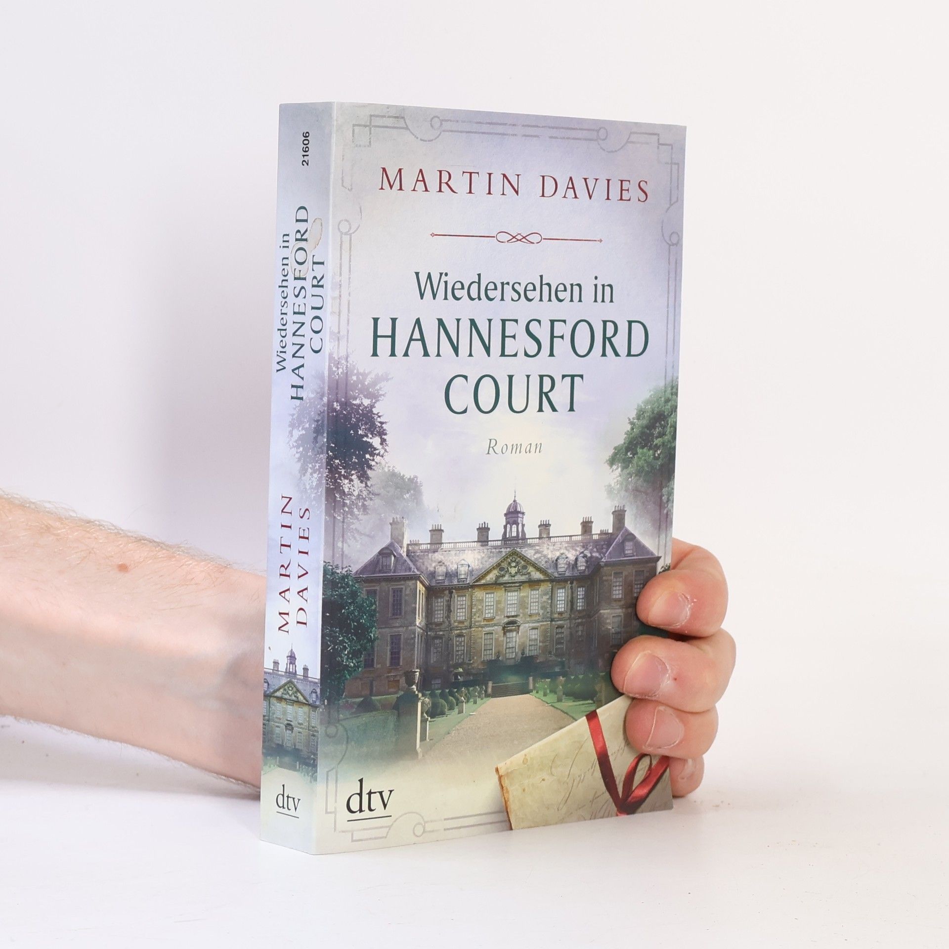 Martin Davies Wiedersehen in Hannesford Court