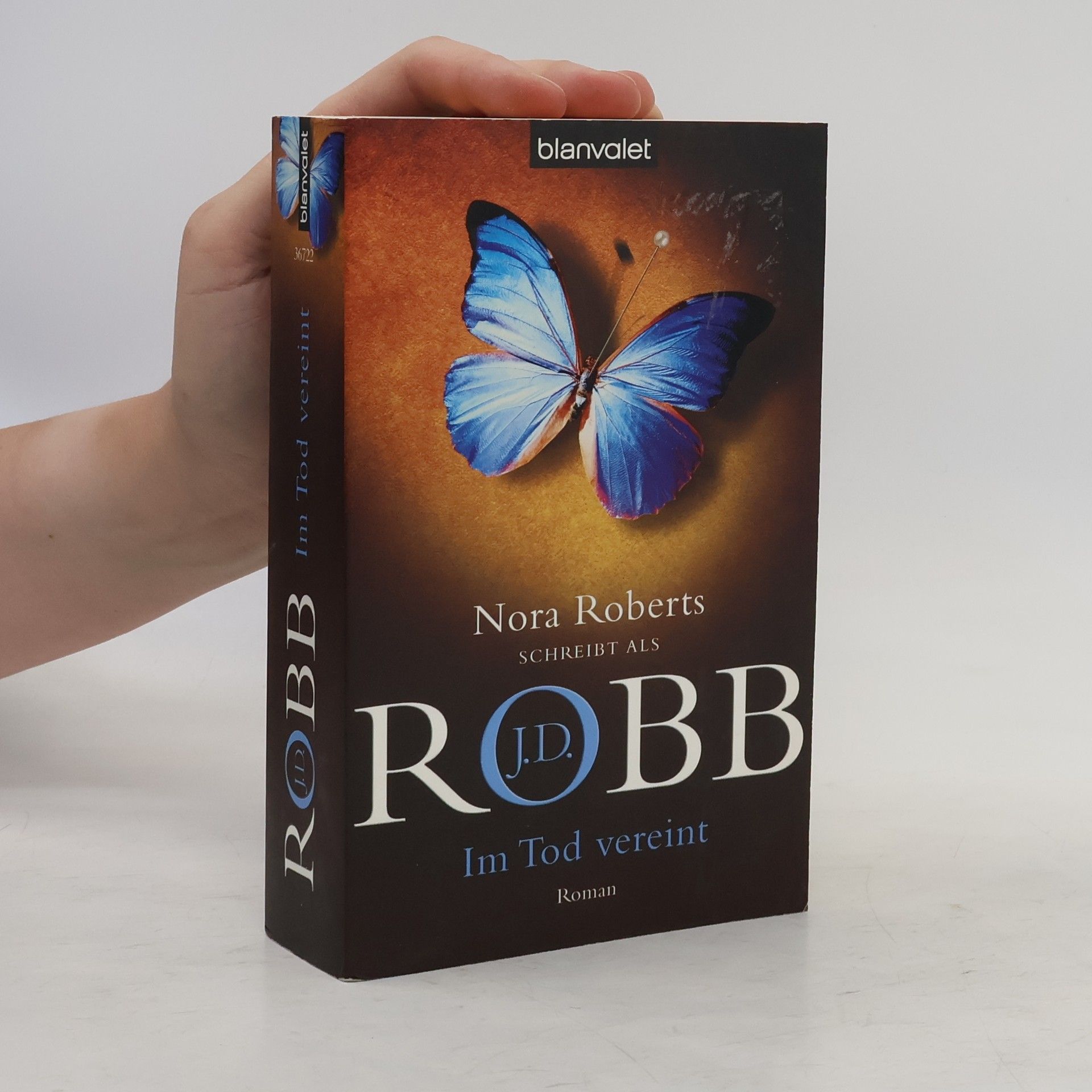 Nora Roberts Im Tod vereint