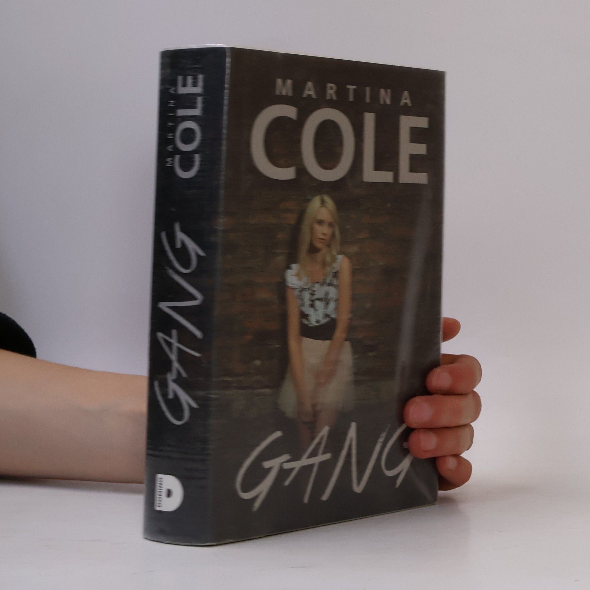 Martina Cole Gang