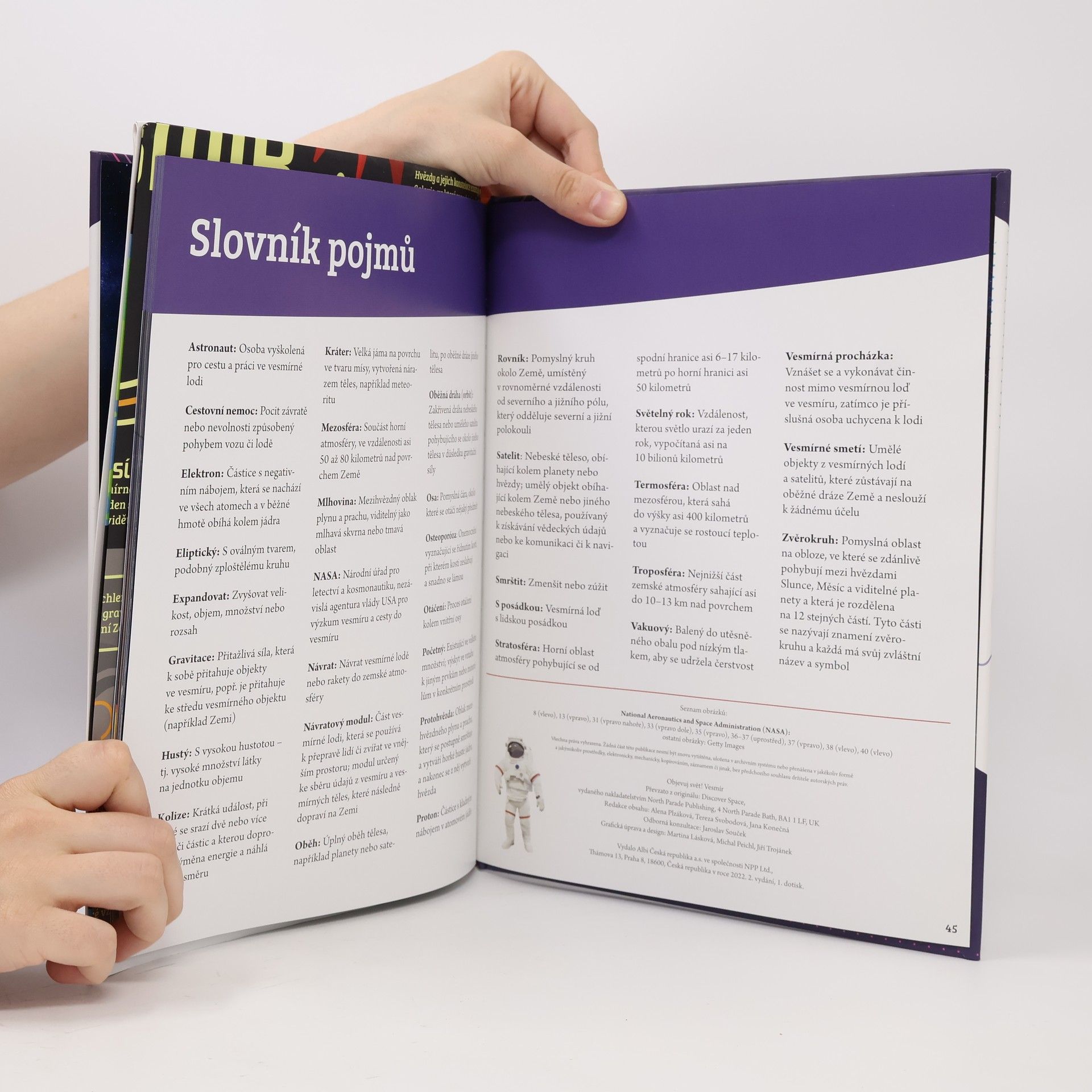 Autorenkollektiv Vesmír: obrazový průvodce vzdáleným vesmírem Objevuj svět!