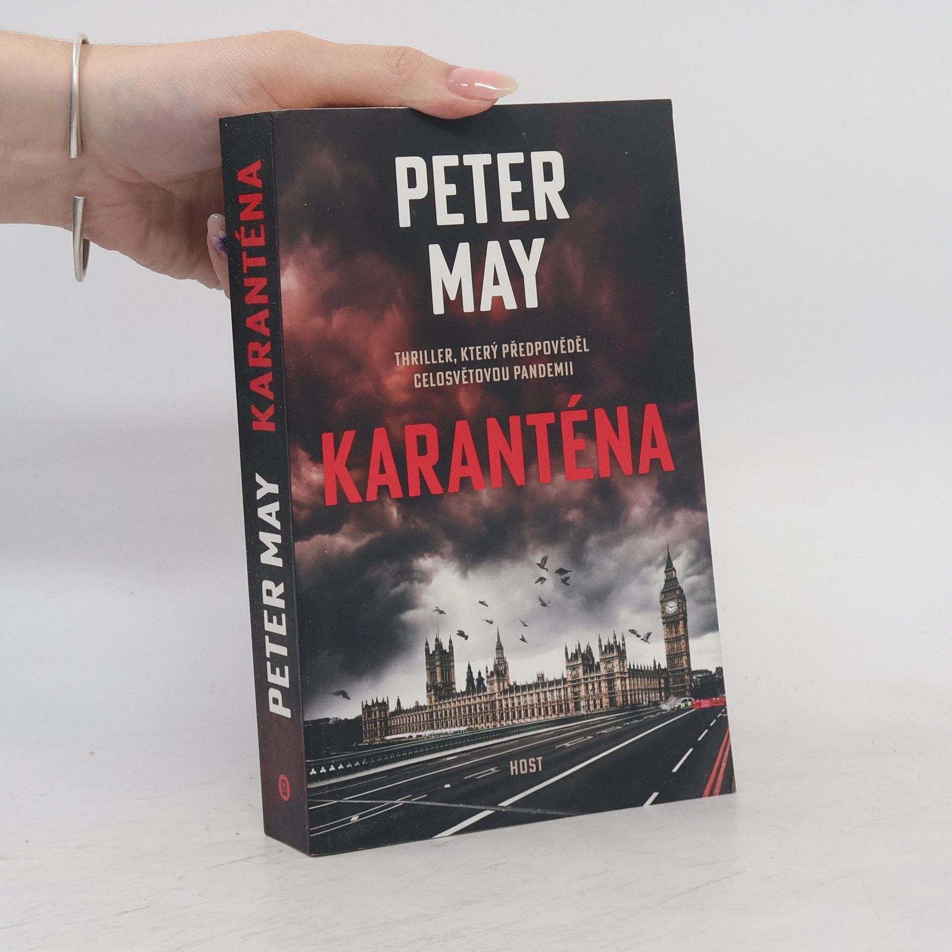 Peter May Karanténa