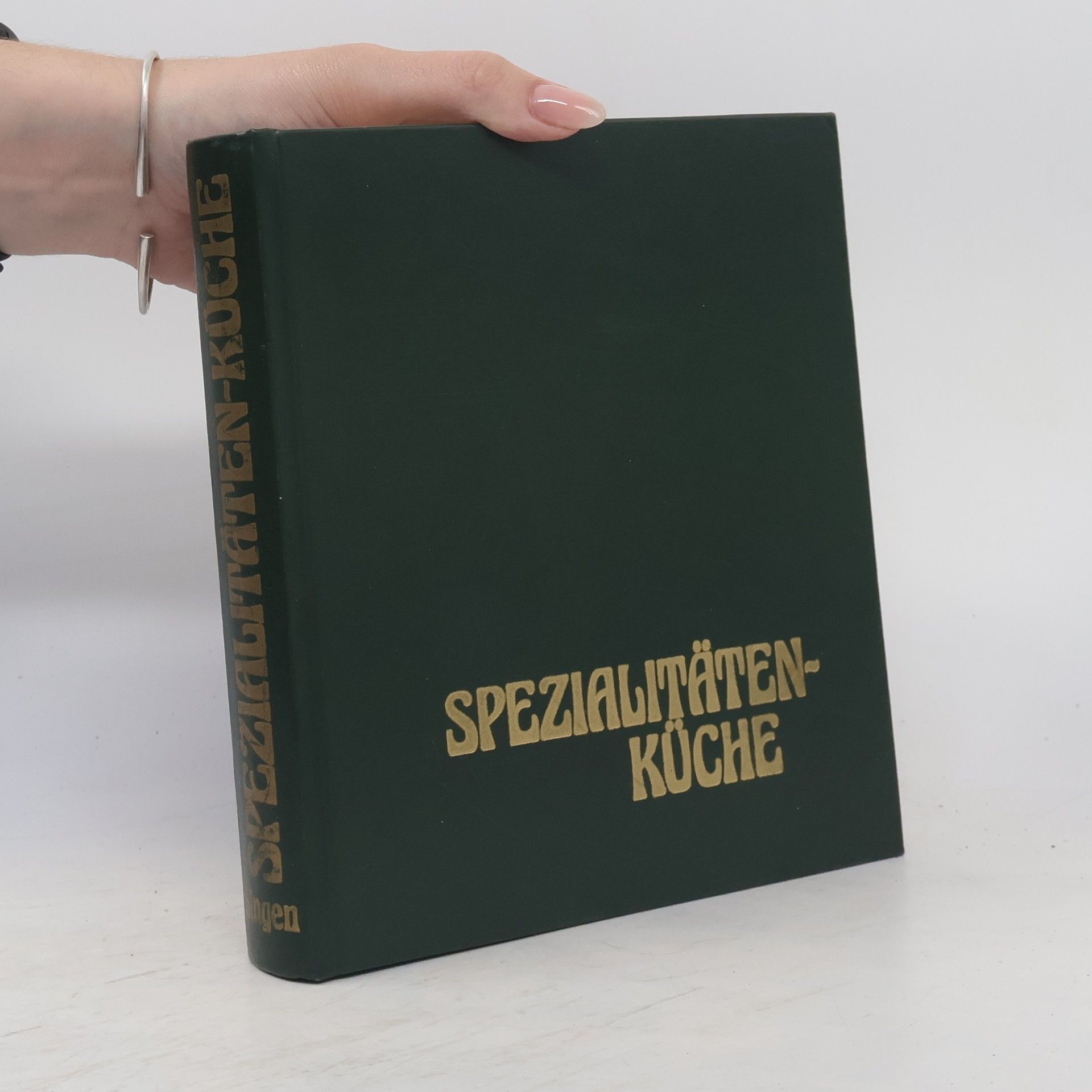 Collectif d'auteurs Spezialtäten-Küche