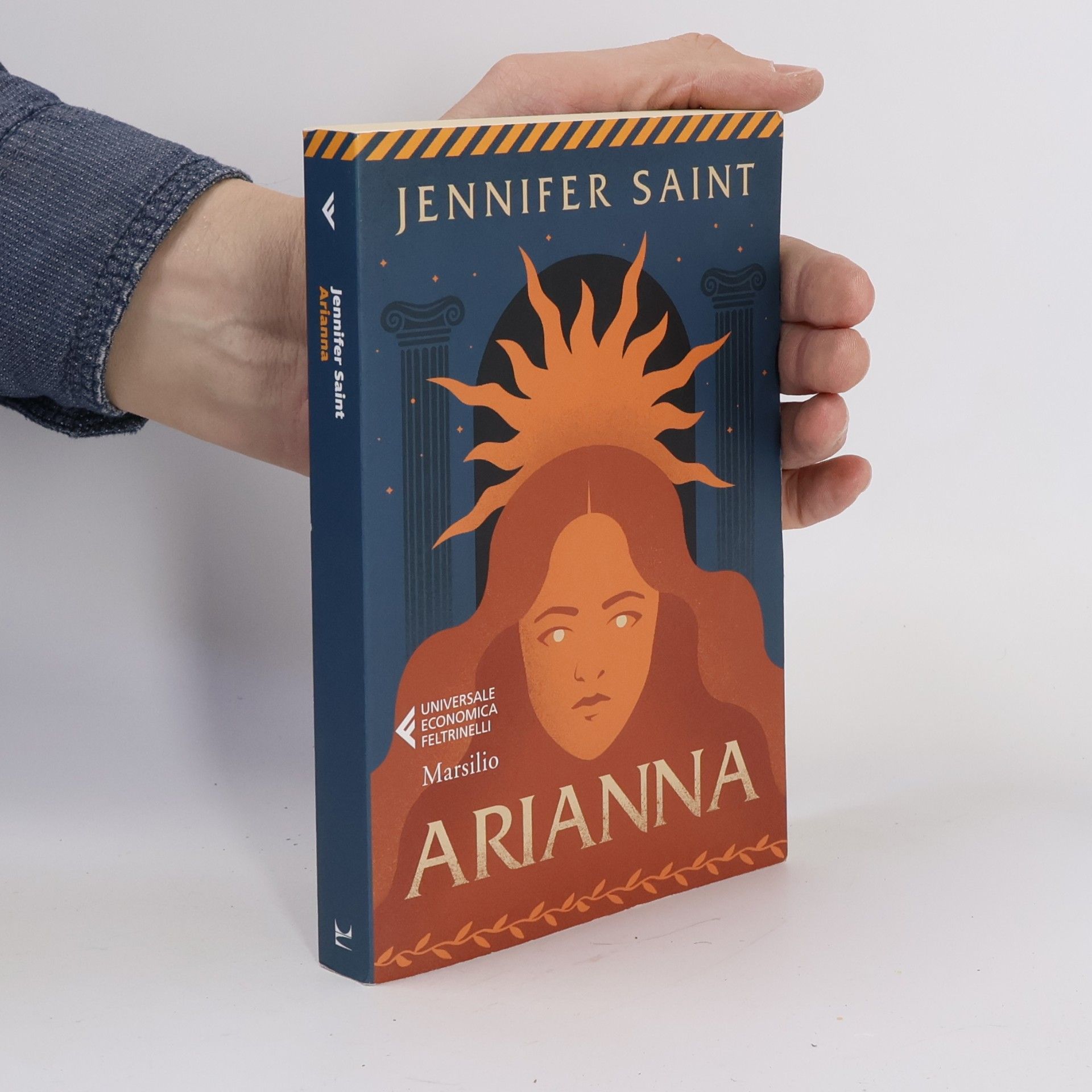 Jennifer Saint Arianna