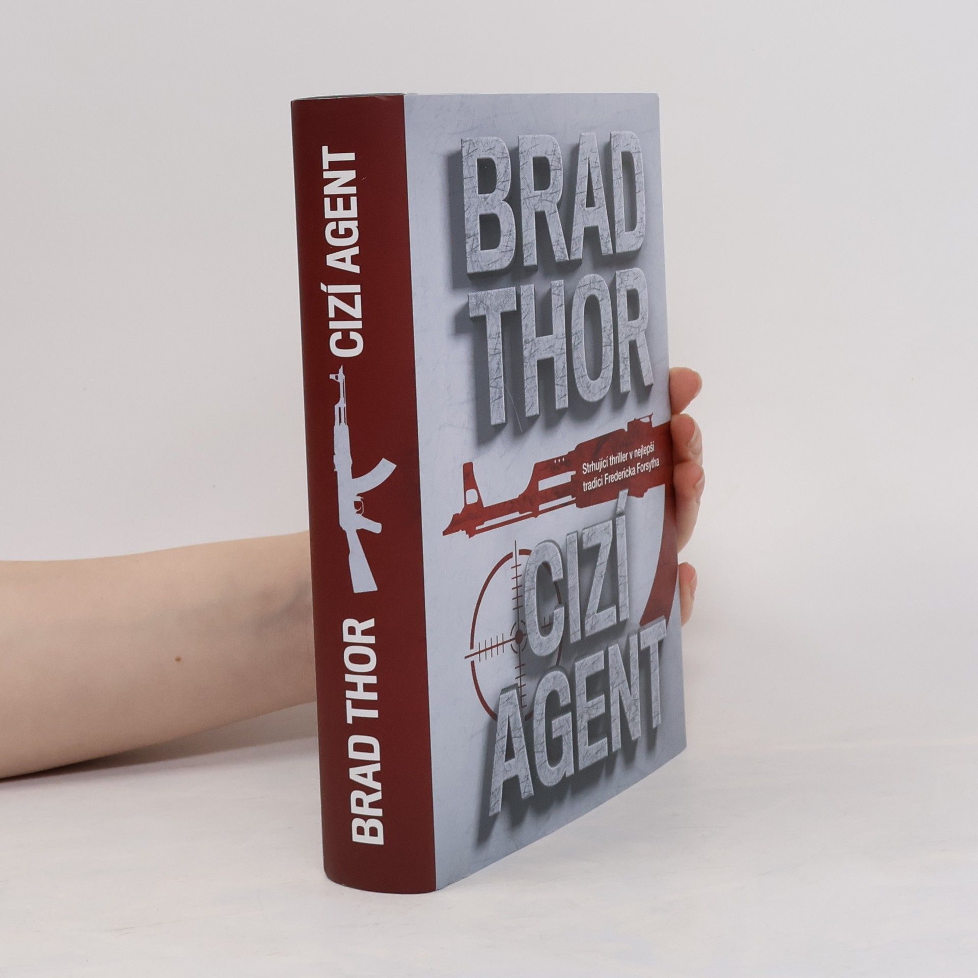 Brad Thor Cizí agent