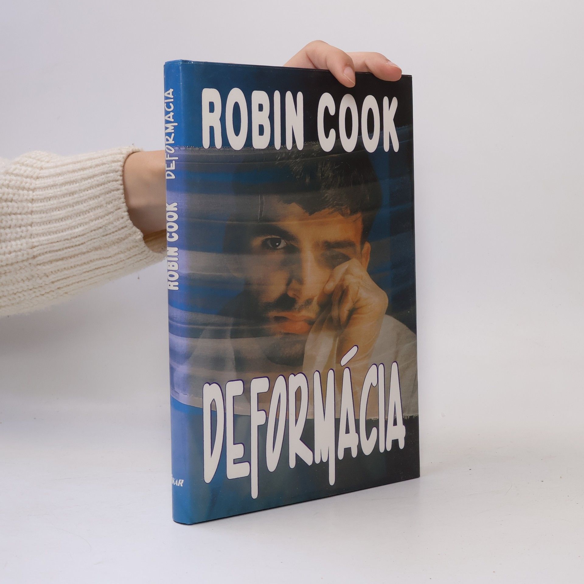 Robin Cook Deformácia