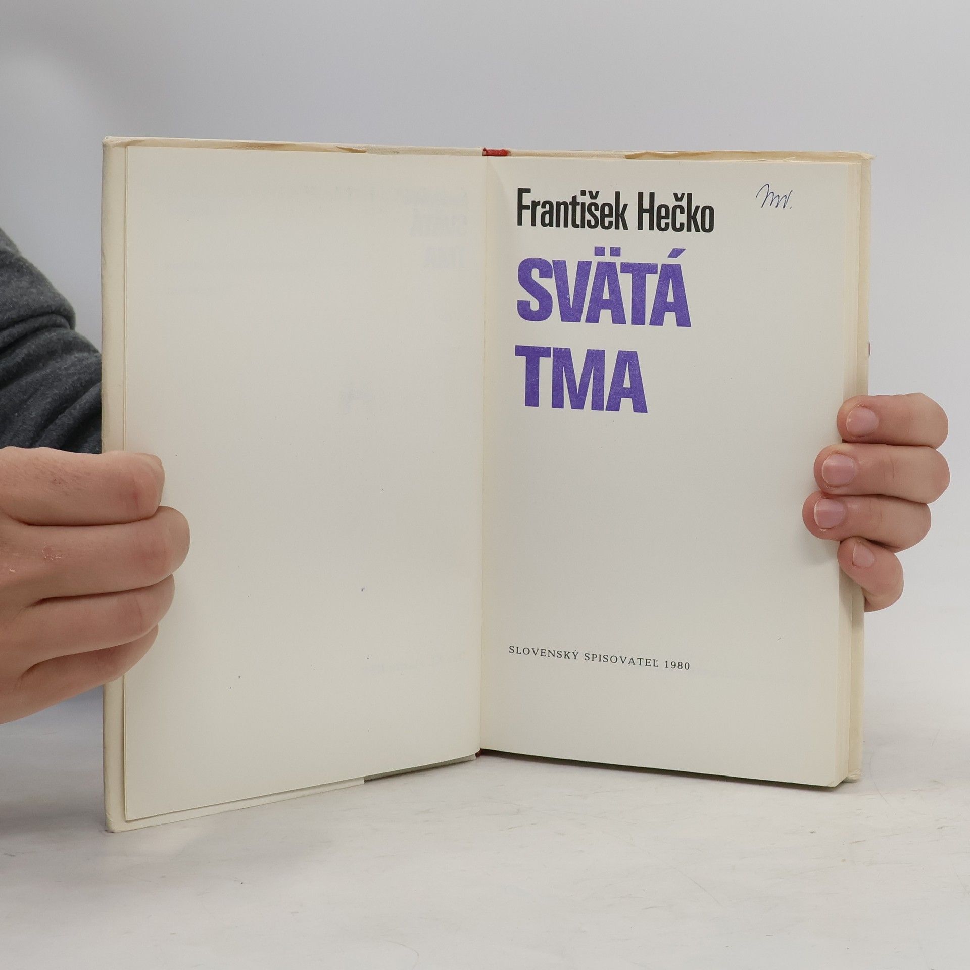 František Hečko Svätá tma