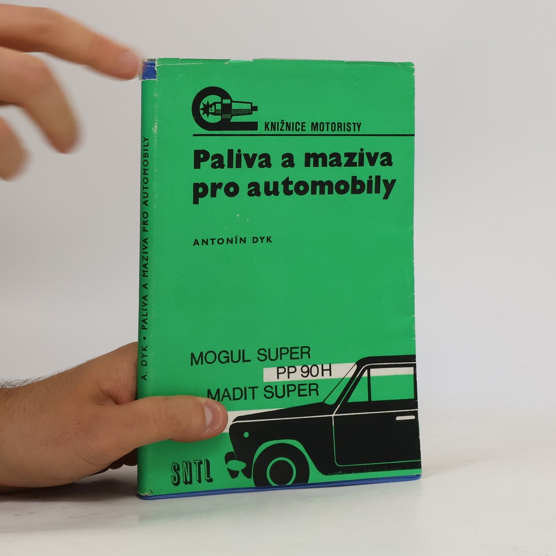 Antonín Dyk Paliva a maziva pro automobily
