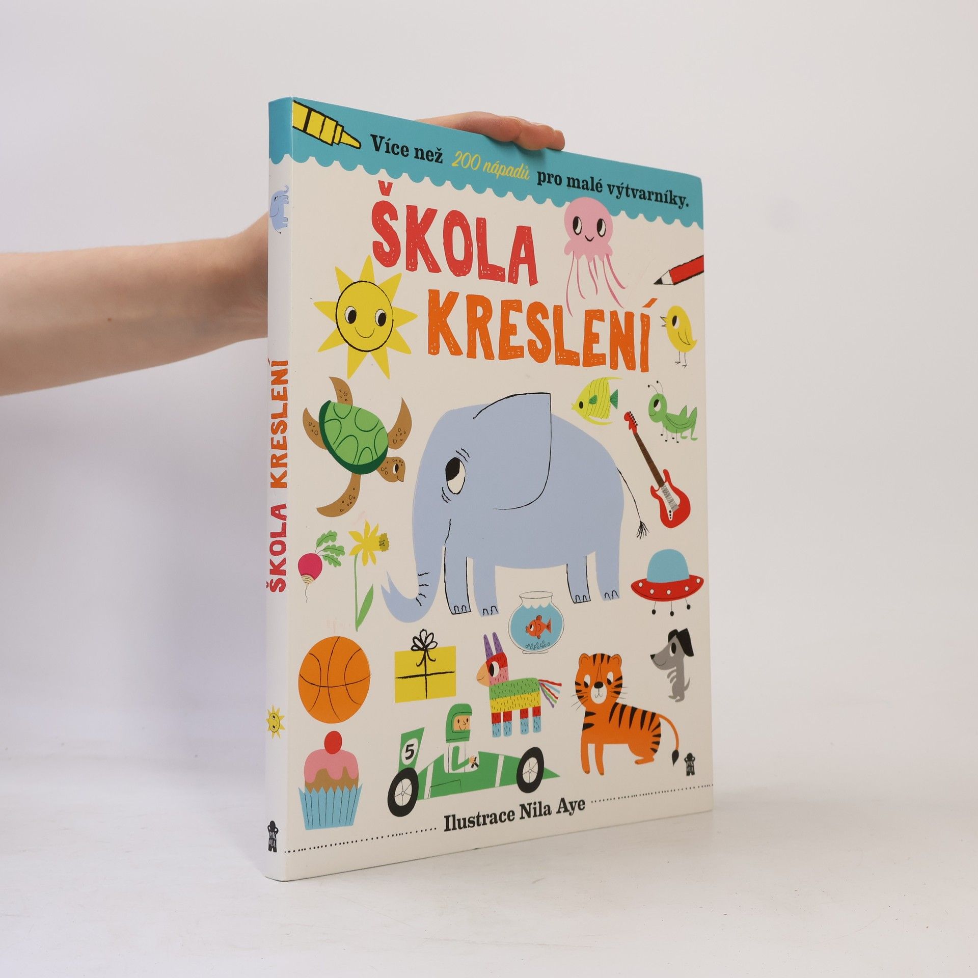 Nila Aye Škola kreslení