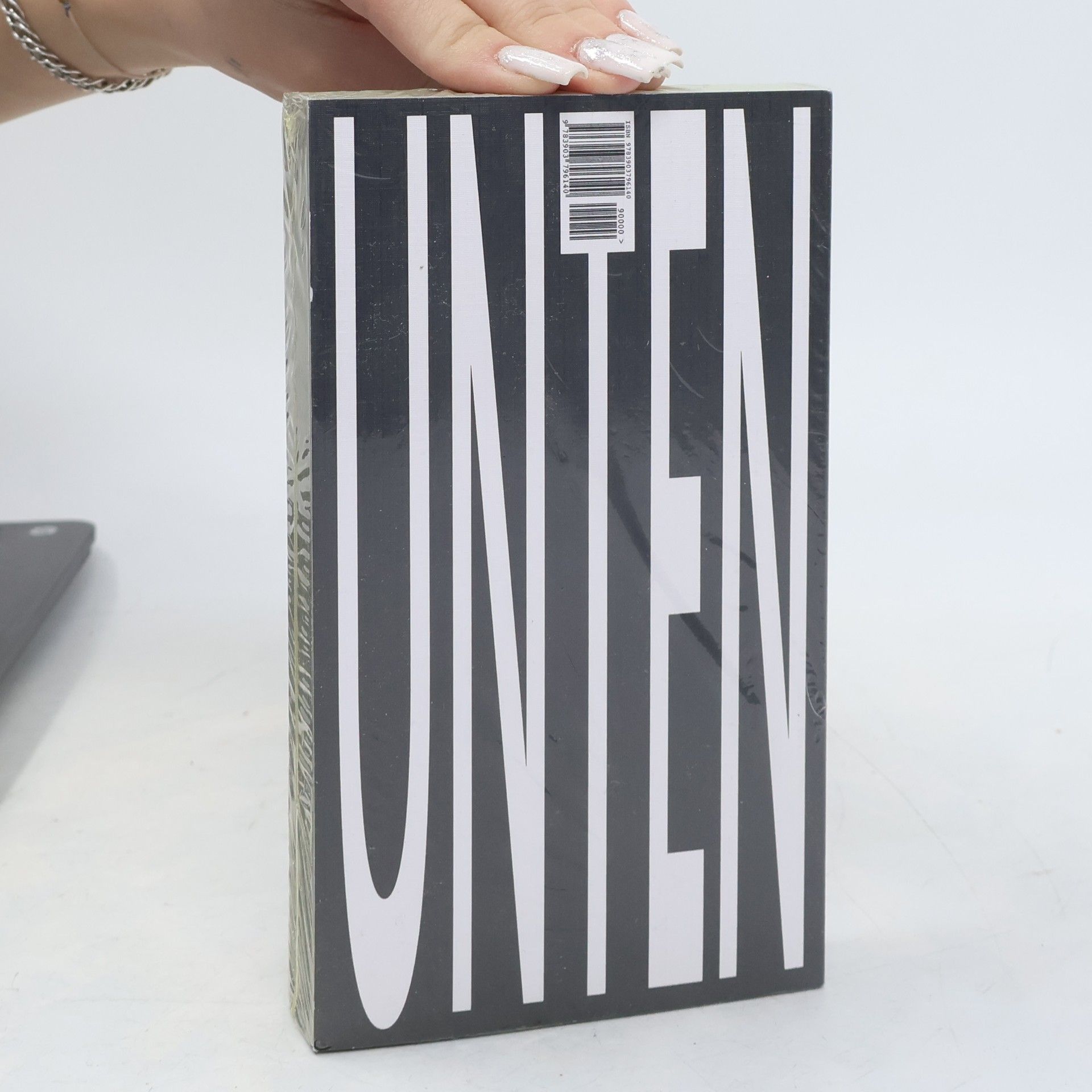 Andreas Kump Nach UNTEN After UNTEN