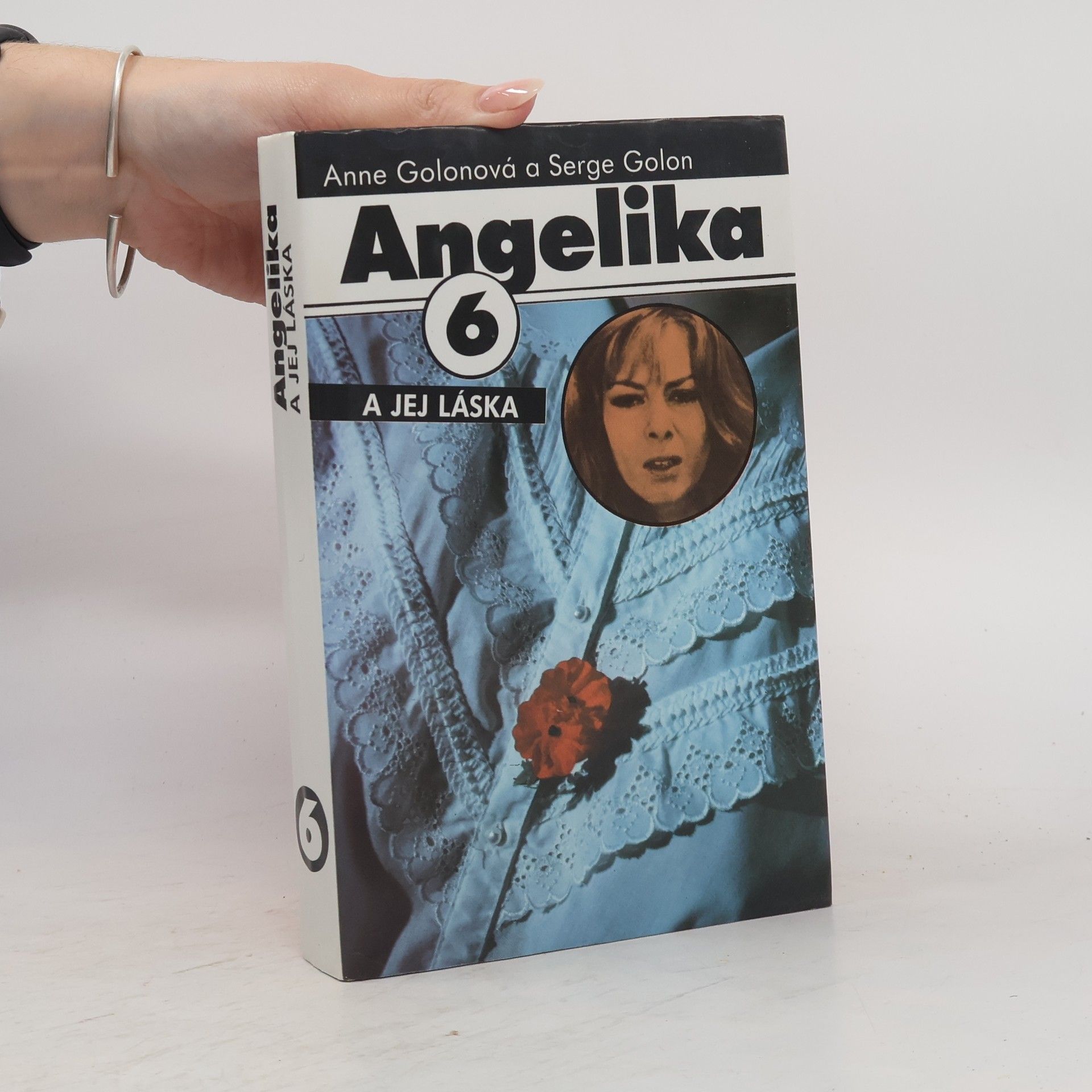 Anne Golon Angelika a jej láska 6