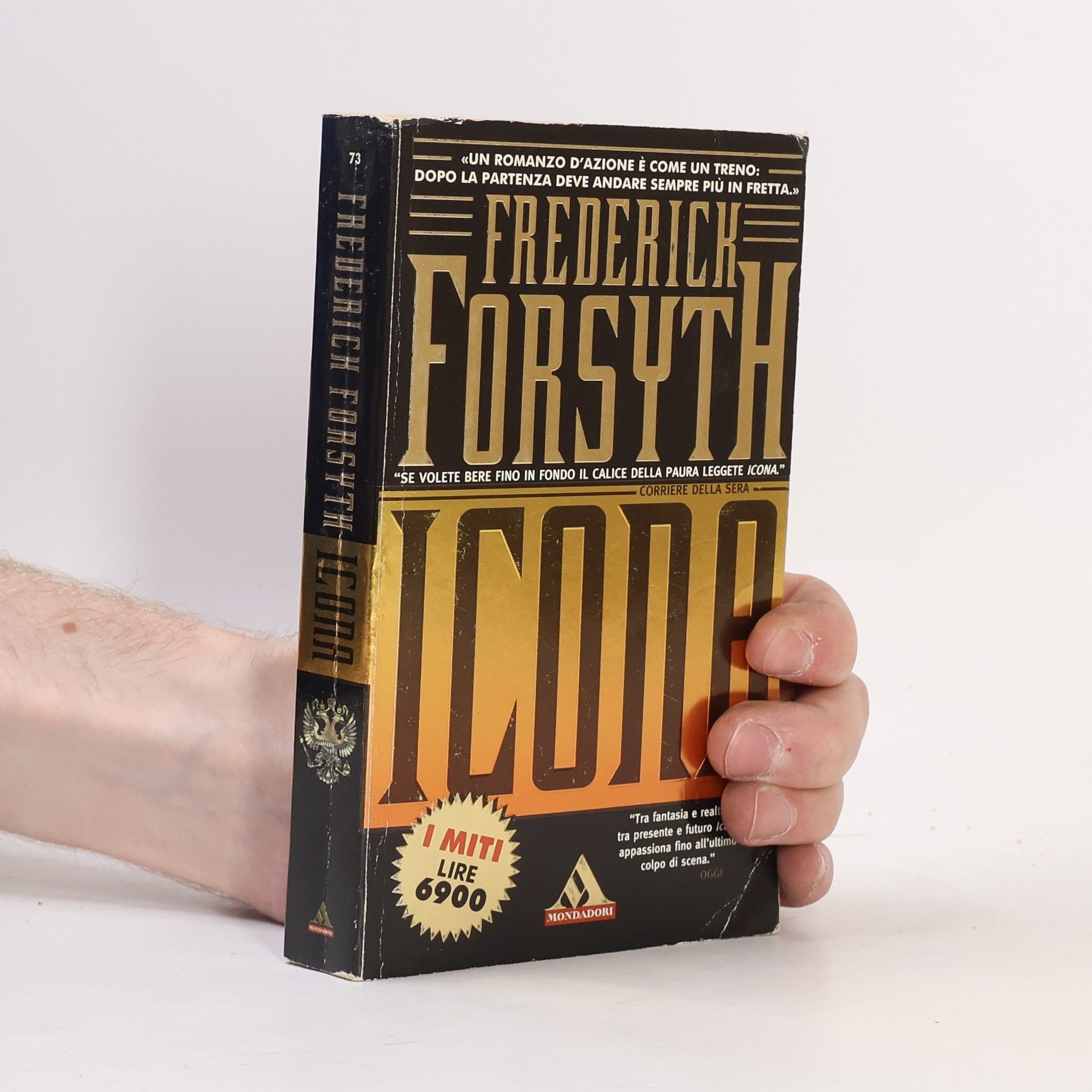 Frederick Forsyth Icona