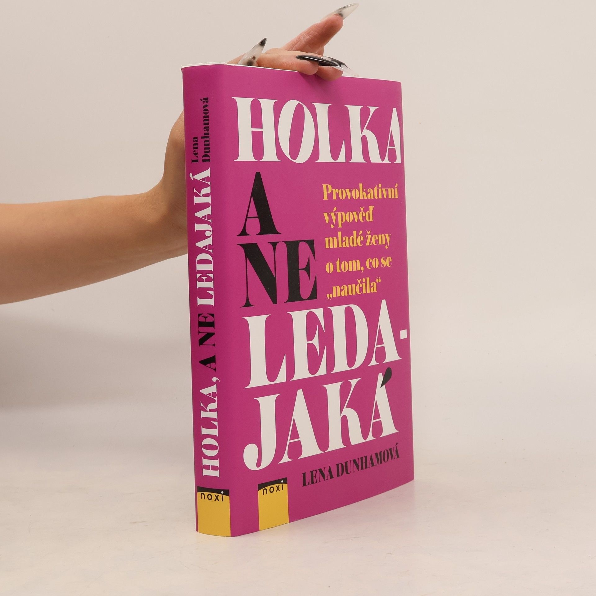 Lena Dunham Holka, a ne ledajaká