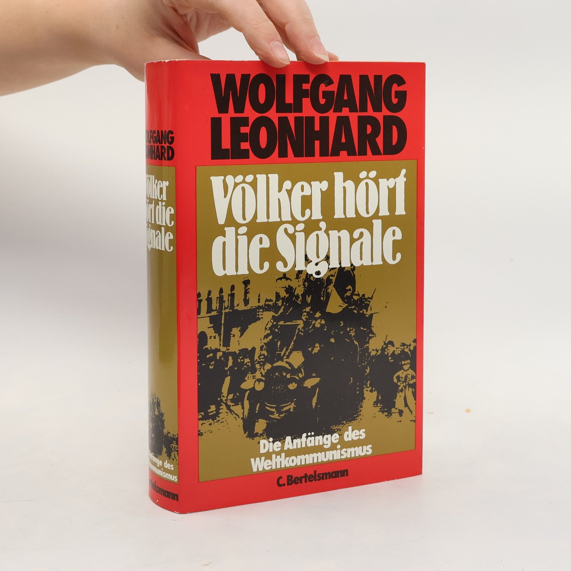 Wolfgang Leonhard Völker hört die Signale