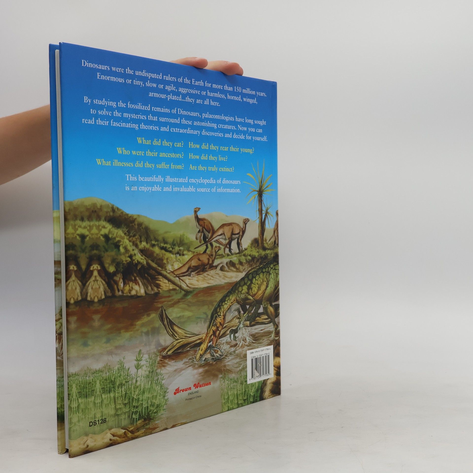 Illustrated Encyclopedia of Dinosaurs