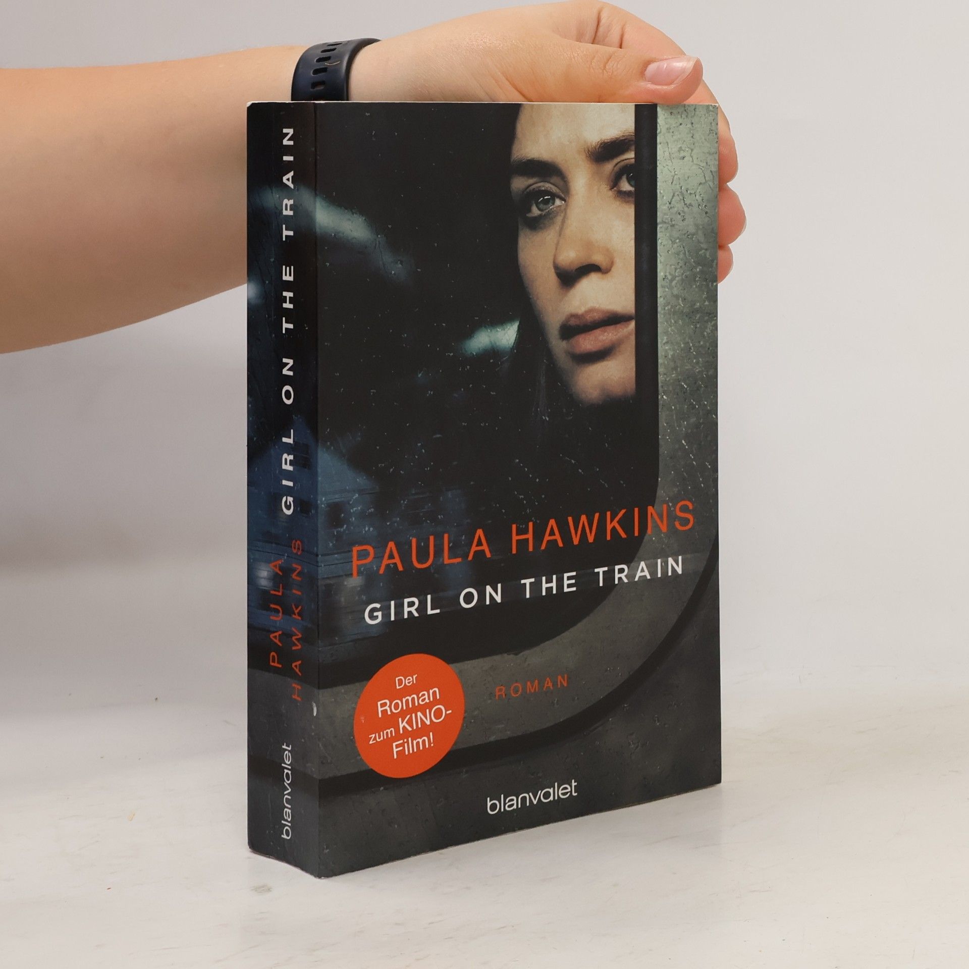 Paula Hawkins Girl on The Train