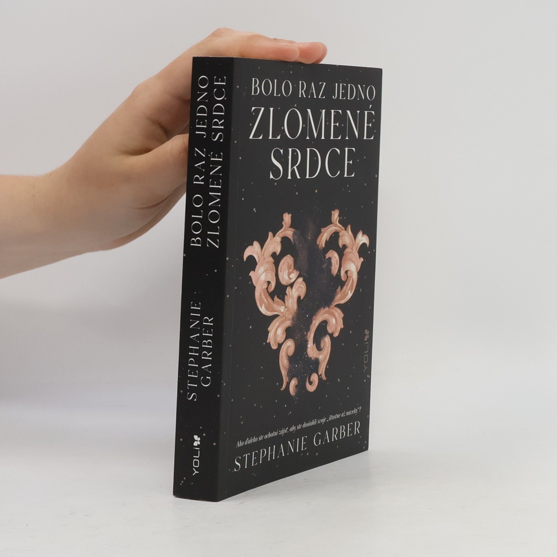 Stephanie Garber Bolo raz jedno zlomené srdce