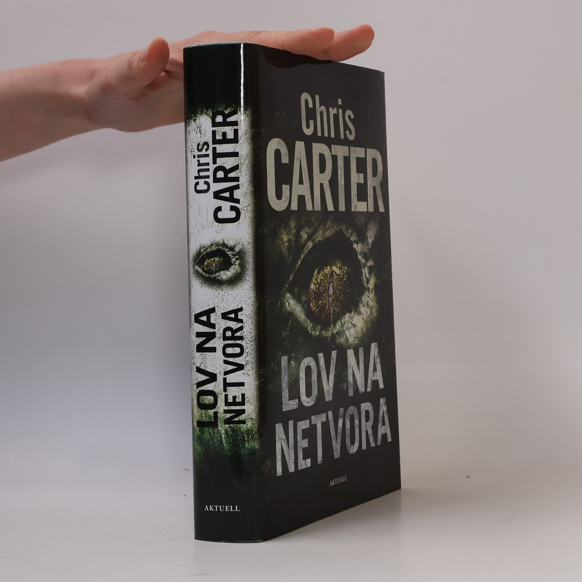 Chris Carter Lov na netvora