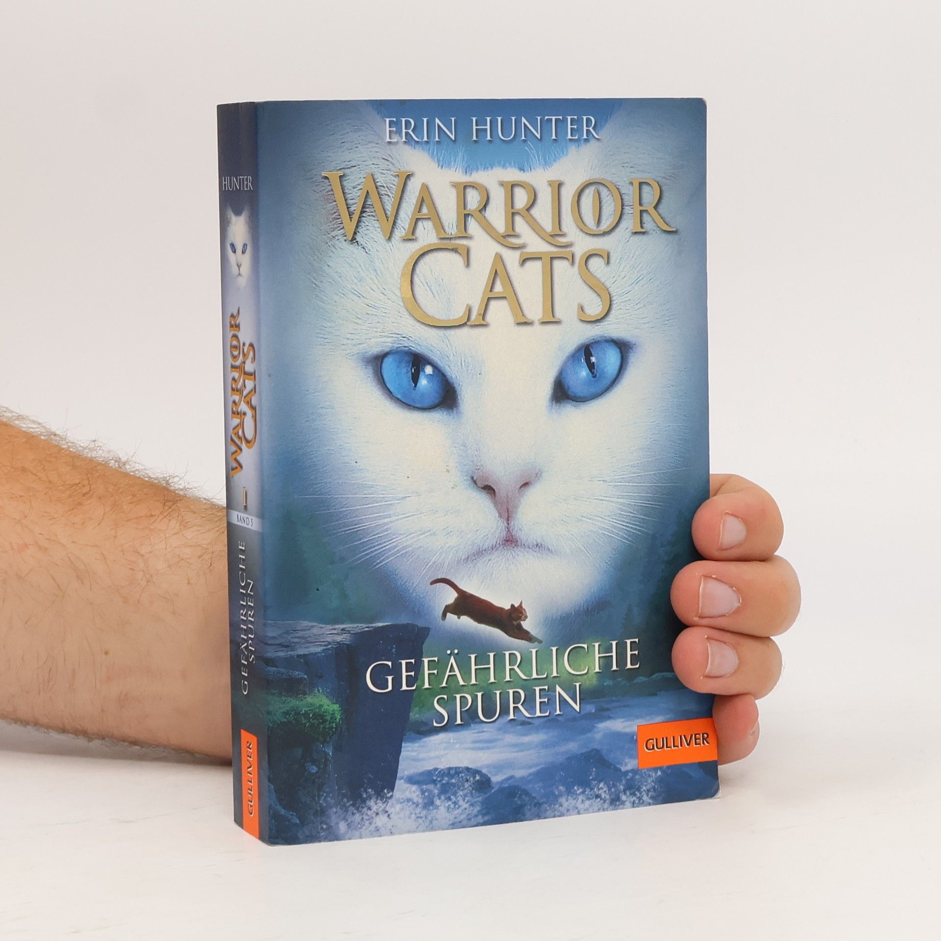 Erin Hunter Warrior Cats. Gefährliche Spuren