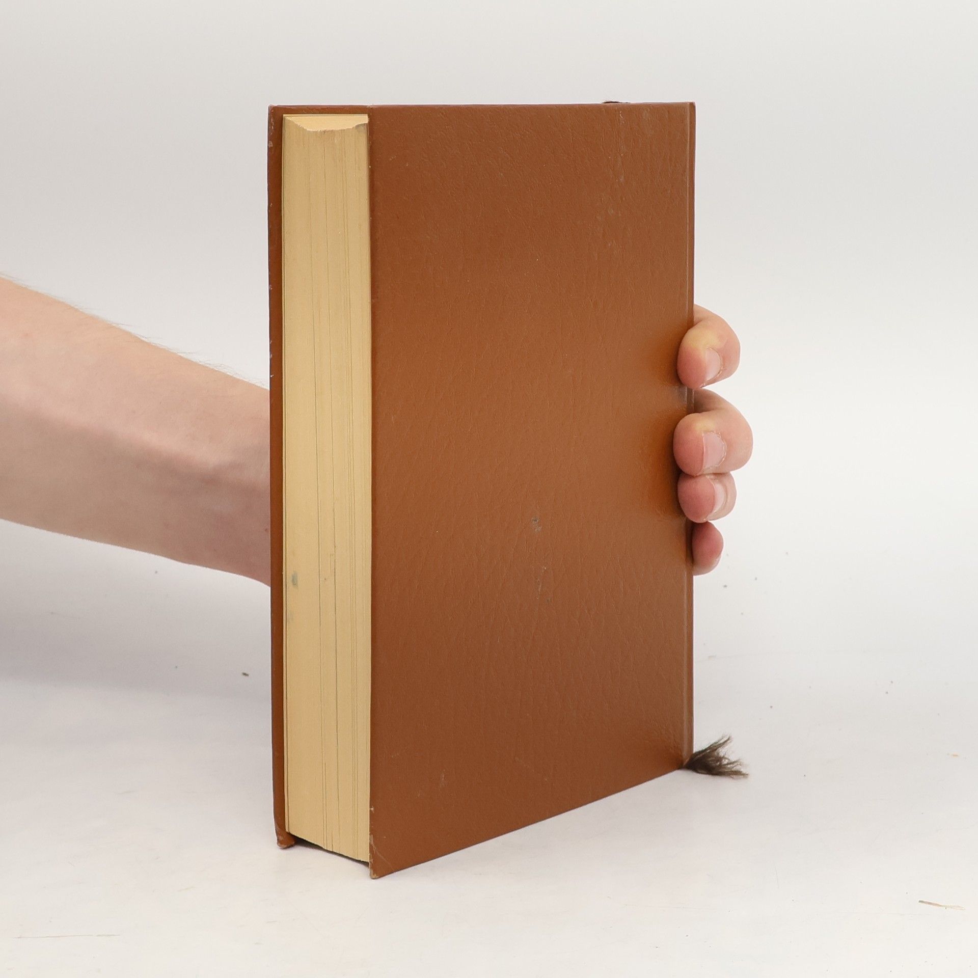Clifford Irving Reader's Digest Auswahlbücher: Der Anwalt; Der letzte Mann von der „Doggerbank”; Das Vermächtnis der Benfords; Aussenseiter