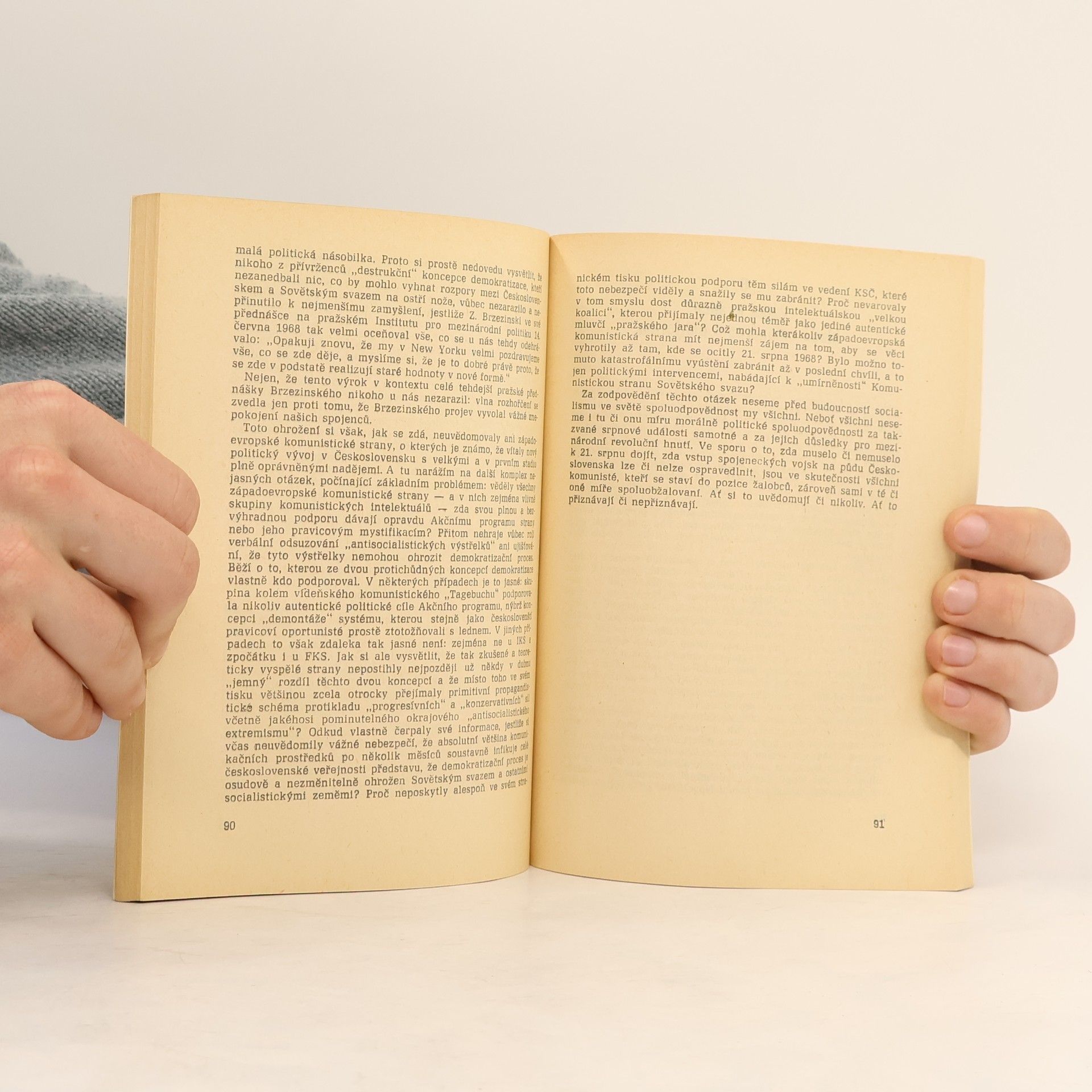 Jiří Hájek Mýtus a realita ledna 1968
