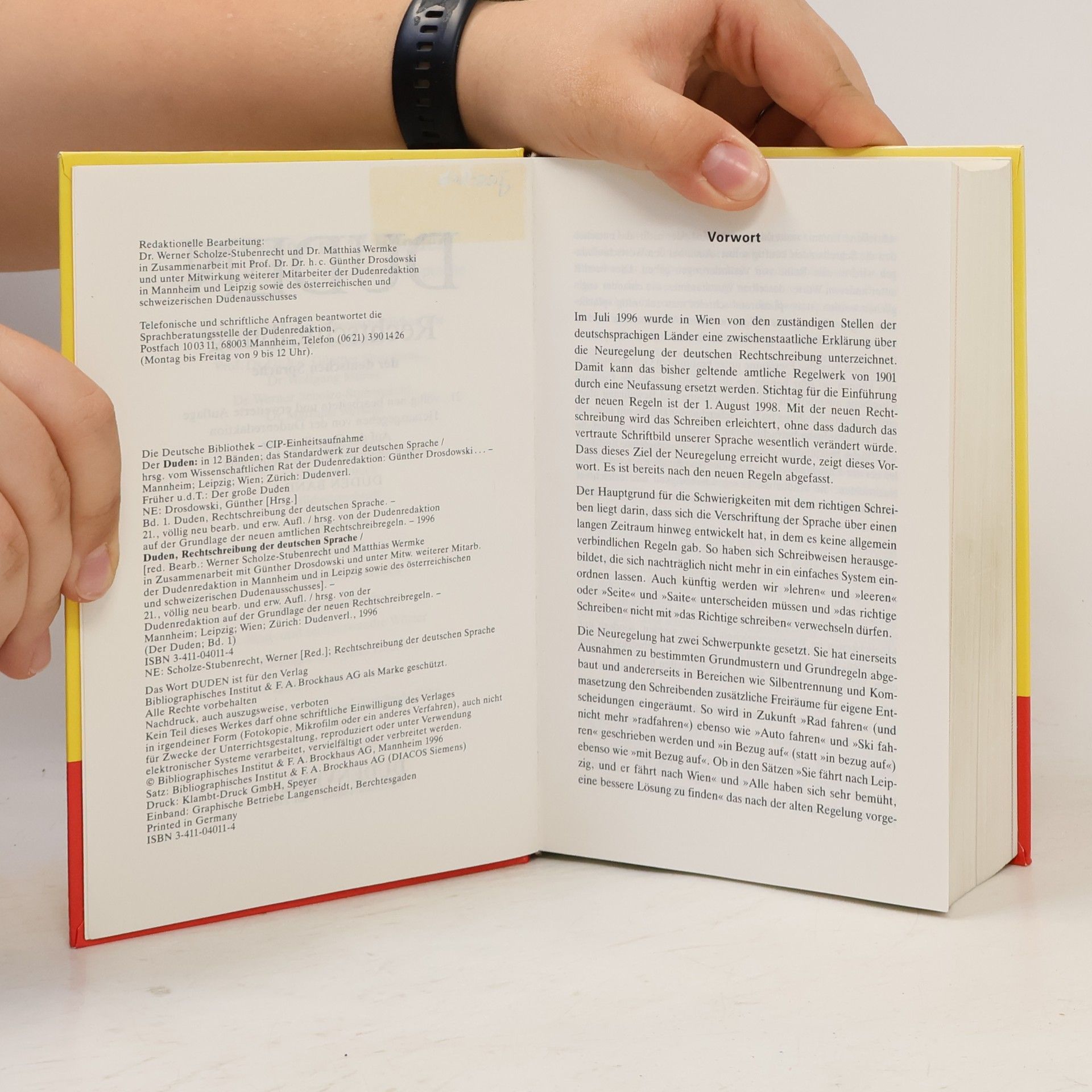 Autores varios Duden 1. Die deutsche Rechtschreibung