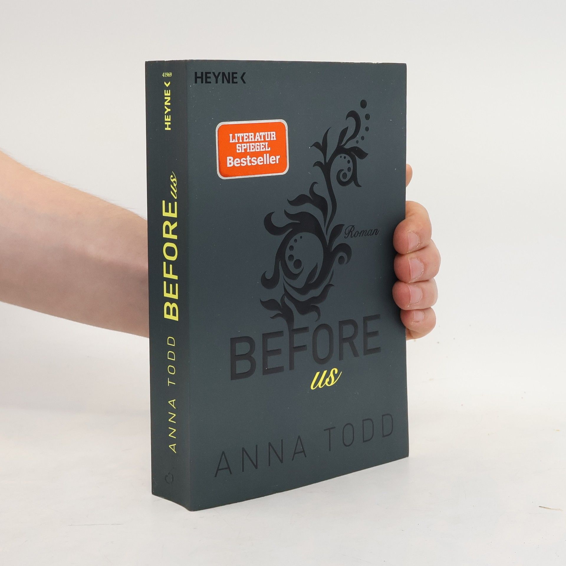 Anna Todd After 5. Before Us