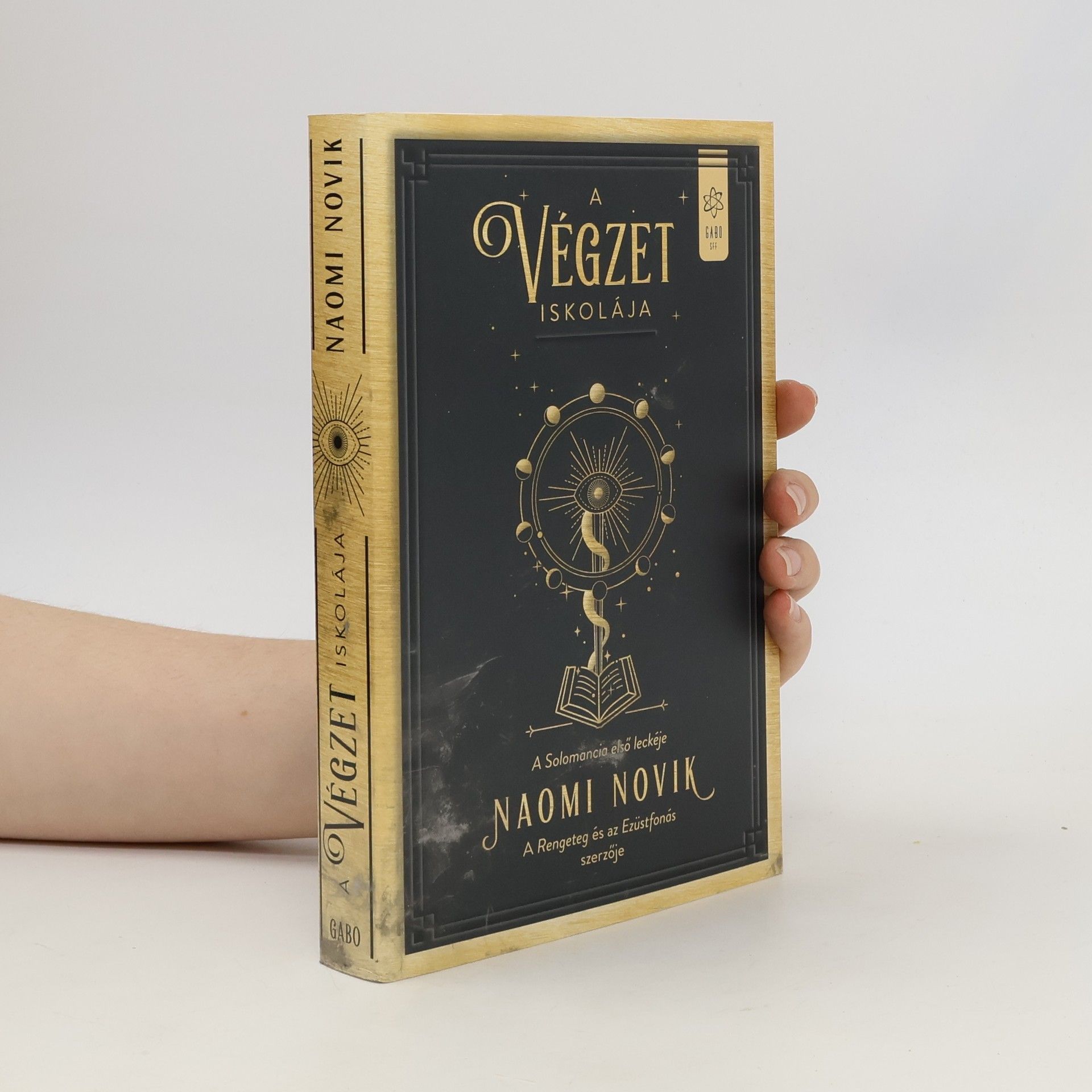 Mónika Heinisch Solomancia - 1: A Végzet Iskolája