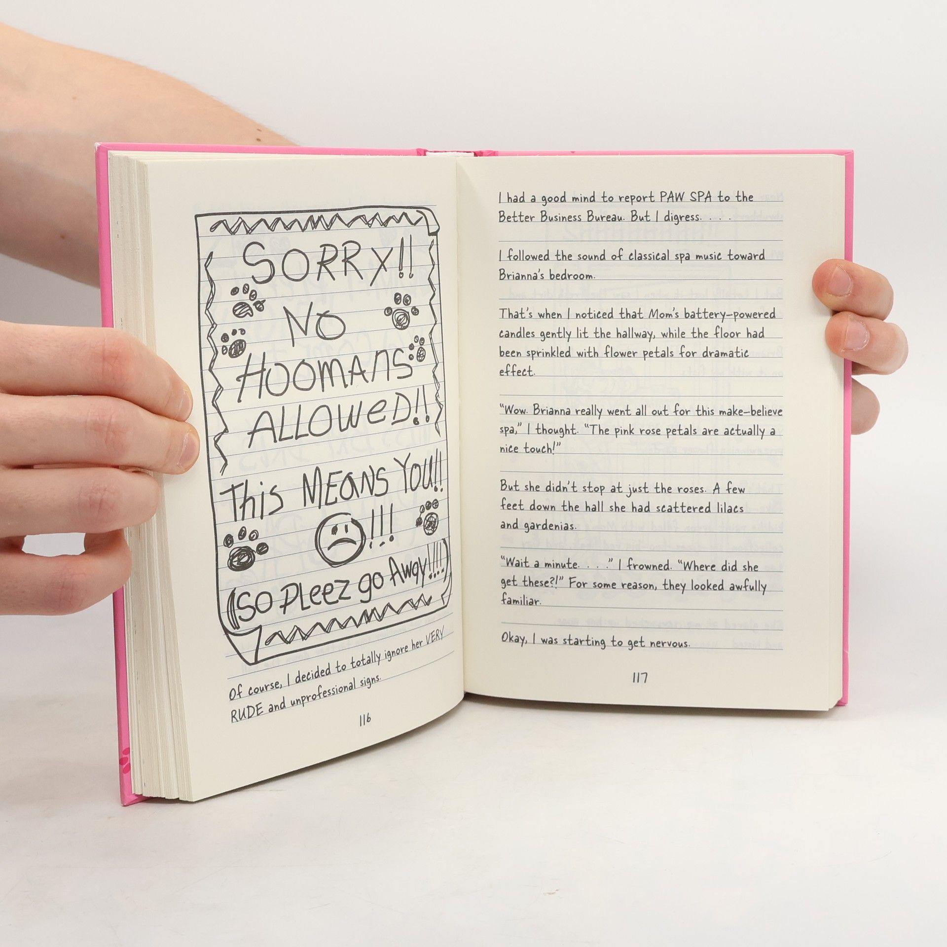 Rachel Renee Russell Dork diaries 10. Tales from a not-so-perfect pet sitter