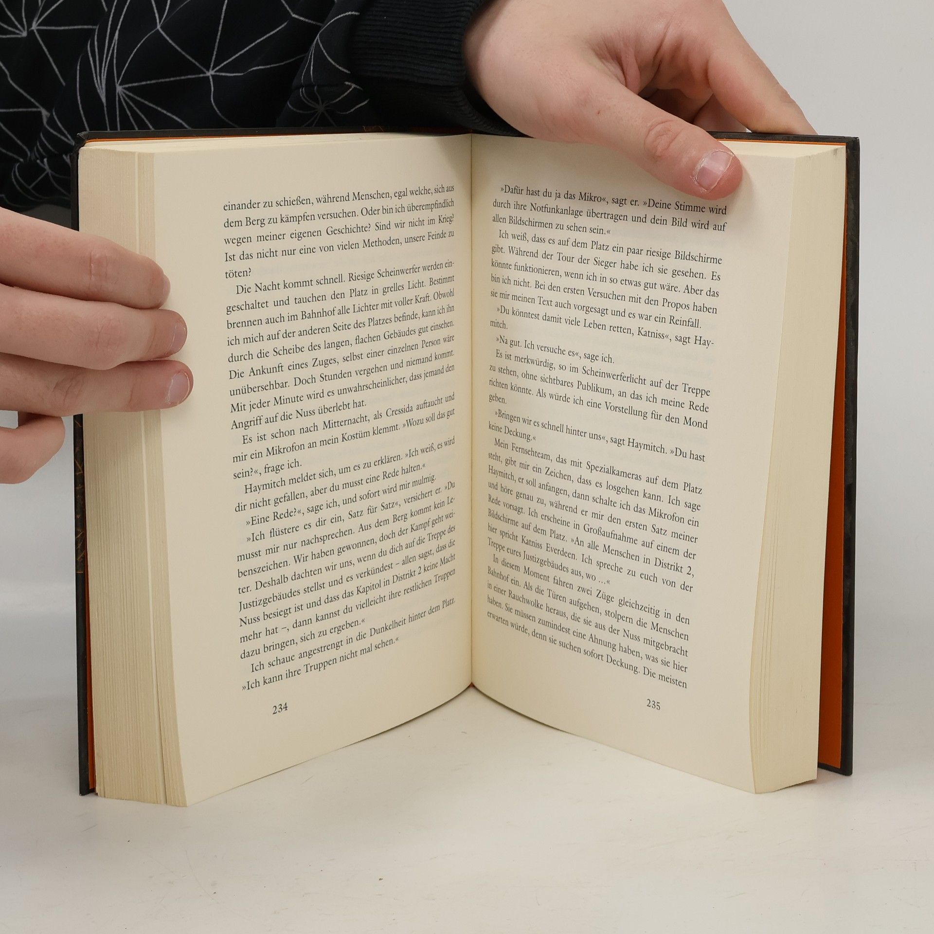 Suzanne Collins Die Tribute von Panem. Flammender Zorn