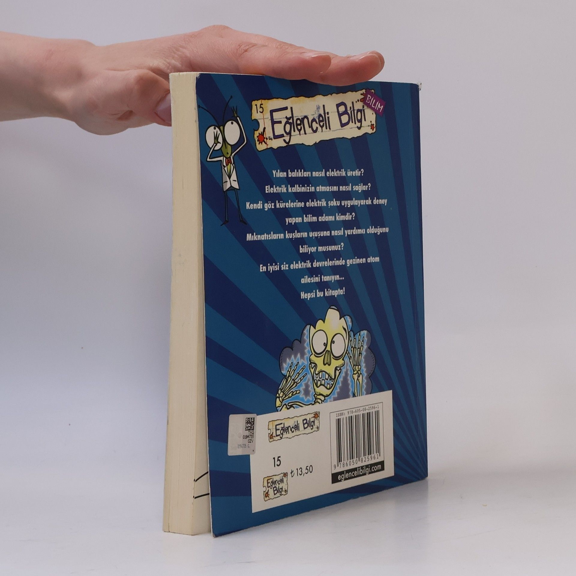 Nick Arnold Eğlenceli Bilgi - 15: Çarpıcı Elektrik
