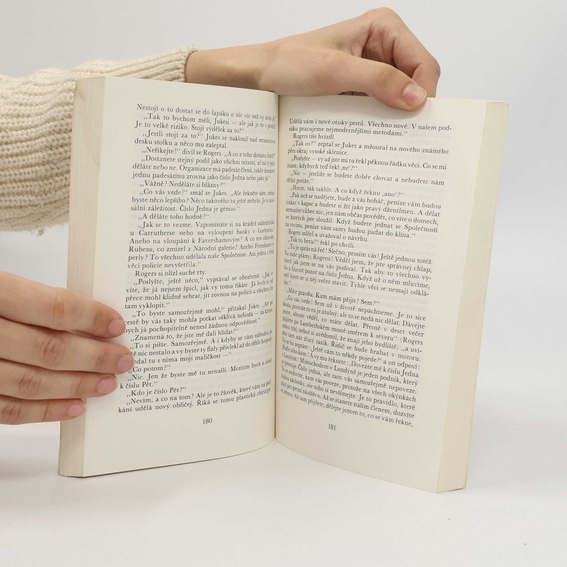 Dorothy L. Sayers Dobrodružný život milovníka starých tisků