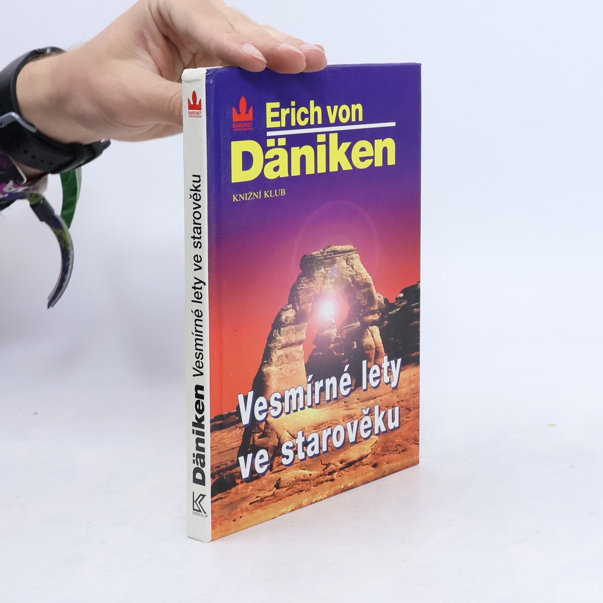 Erich von Däniken Vesmírné lety ve starověku