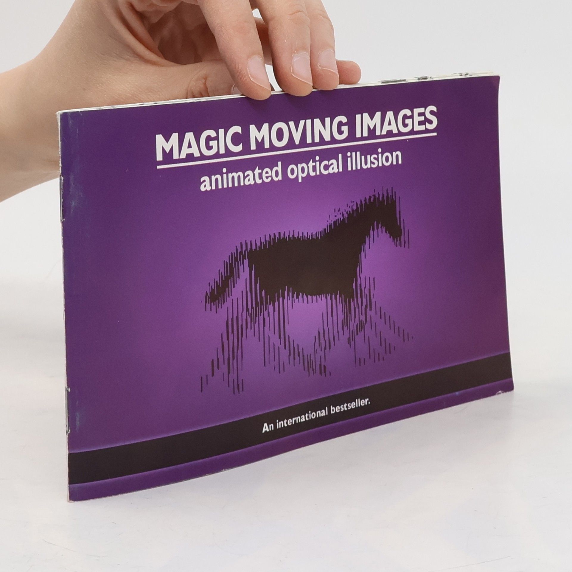AA.VV. NenaMagic Magic Moving Images Book