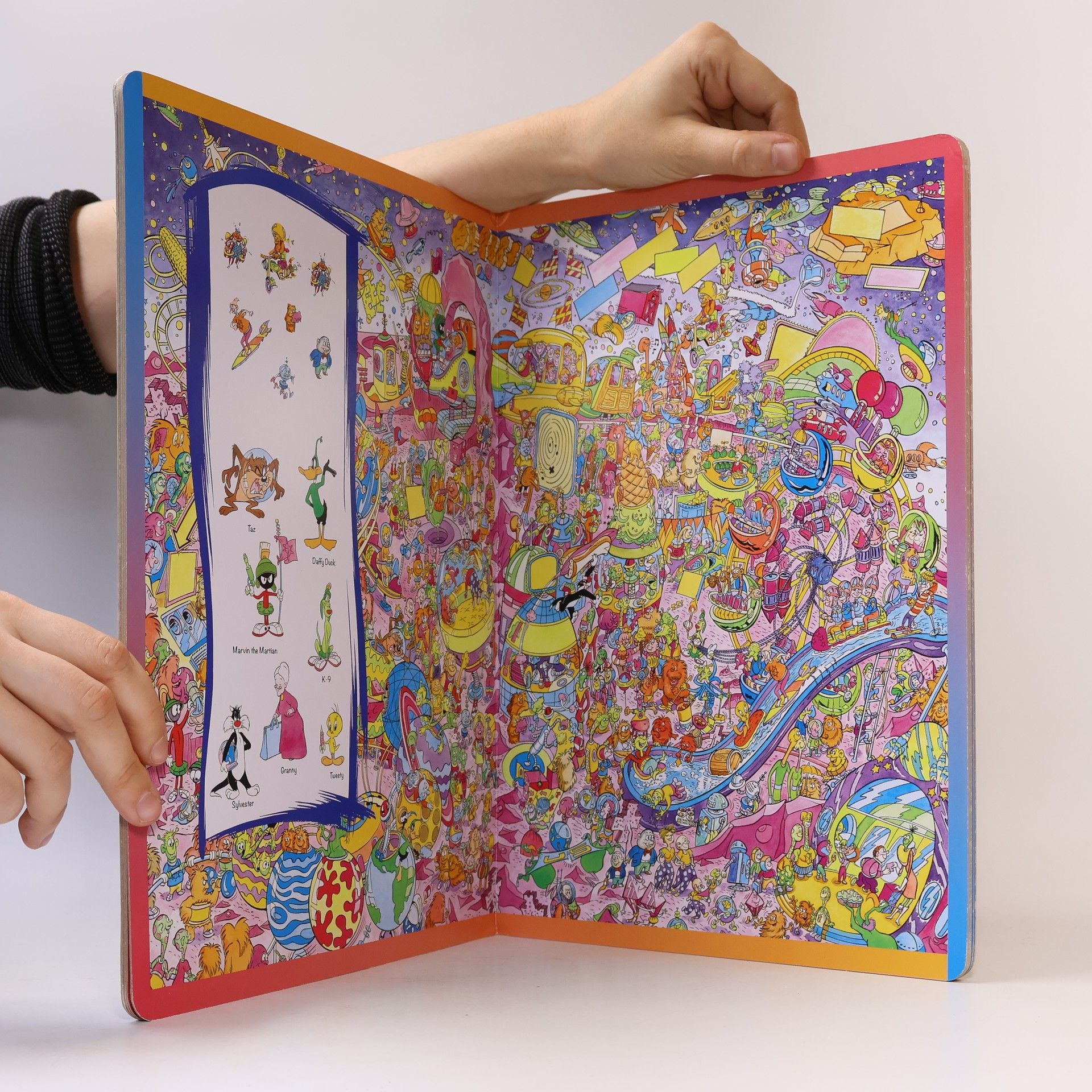 Kolektiv autorů Looney Tunes. Wimmelbuch. Zoek en vind. Cherche et trouve. Look and find